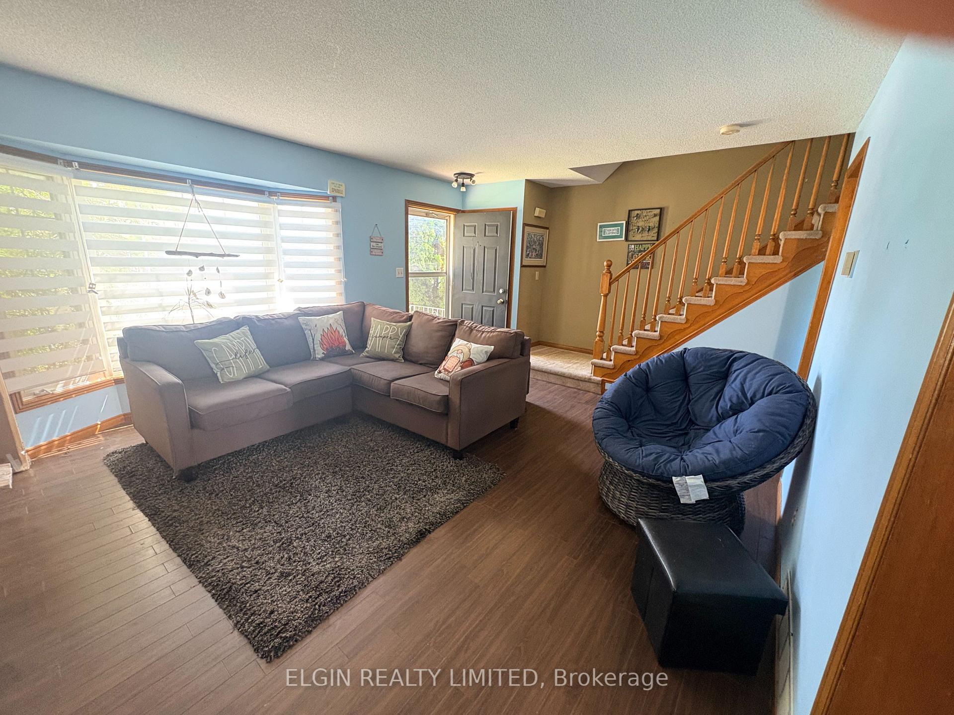 Photo 5 of 111 Manor Road, St. Thomas — HOMEH