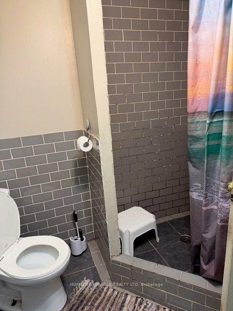 Photo 23 of 43 Corby Crescent, Brampton, Brampton South — HOMEH