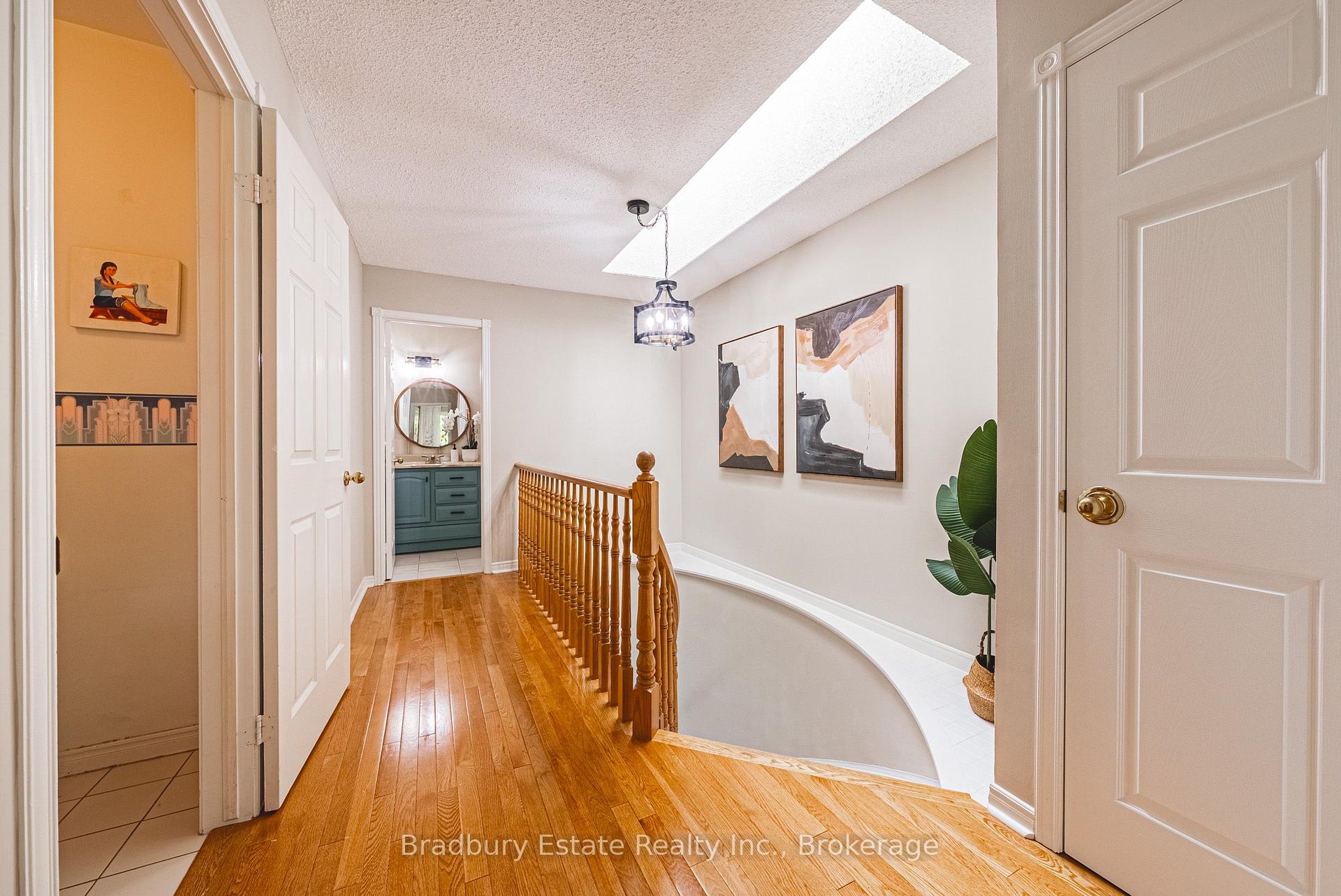 Photo 12 of Unit 18, 1205 Lambs Court, Burlington, Brant — HOMEH