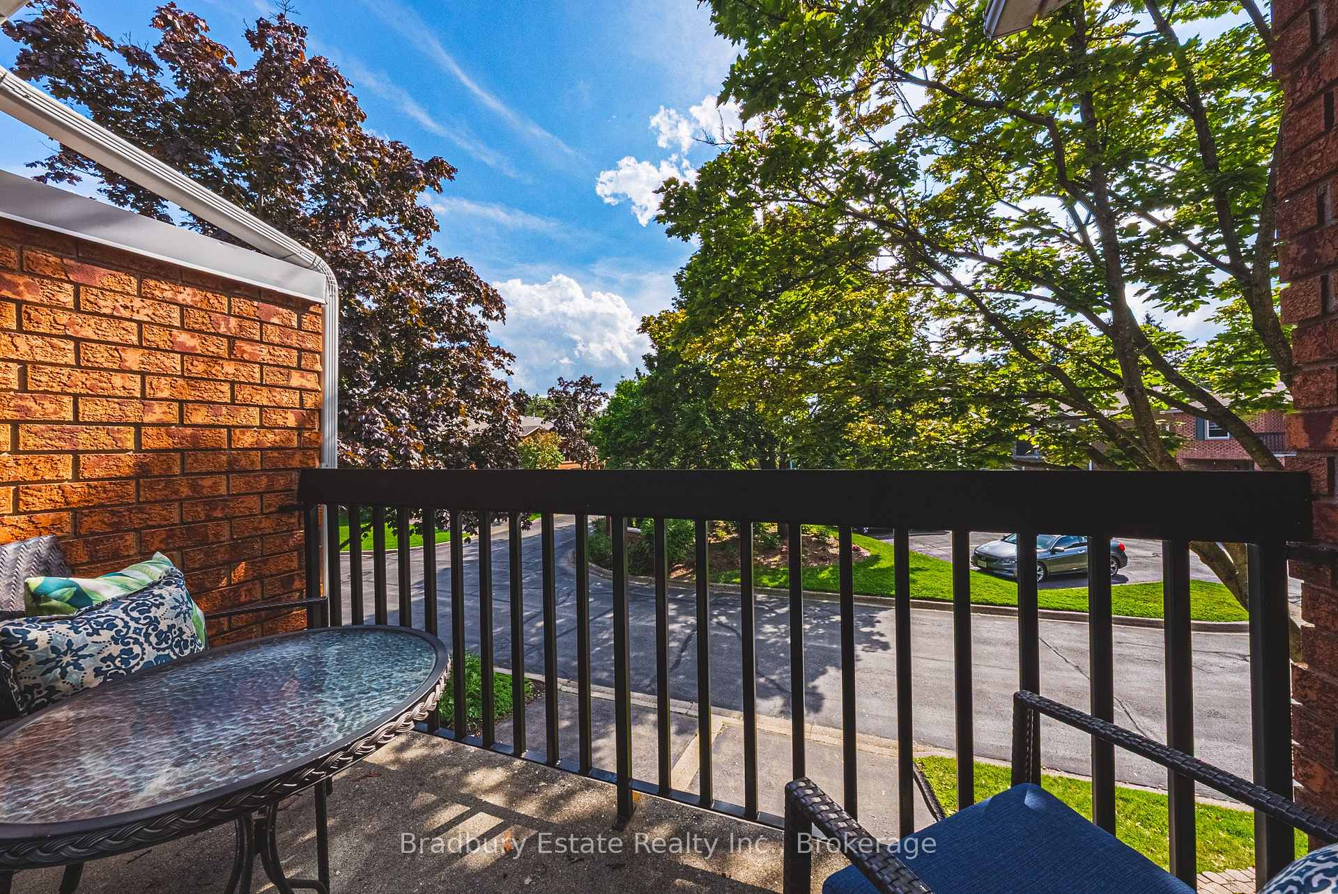 Photo 16 of Unit 18, 1205 Lambs Court, Burlington, Brant — HOMEH