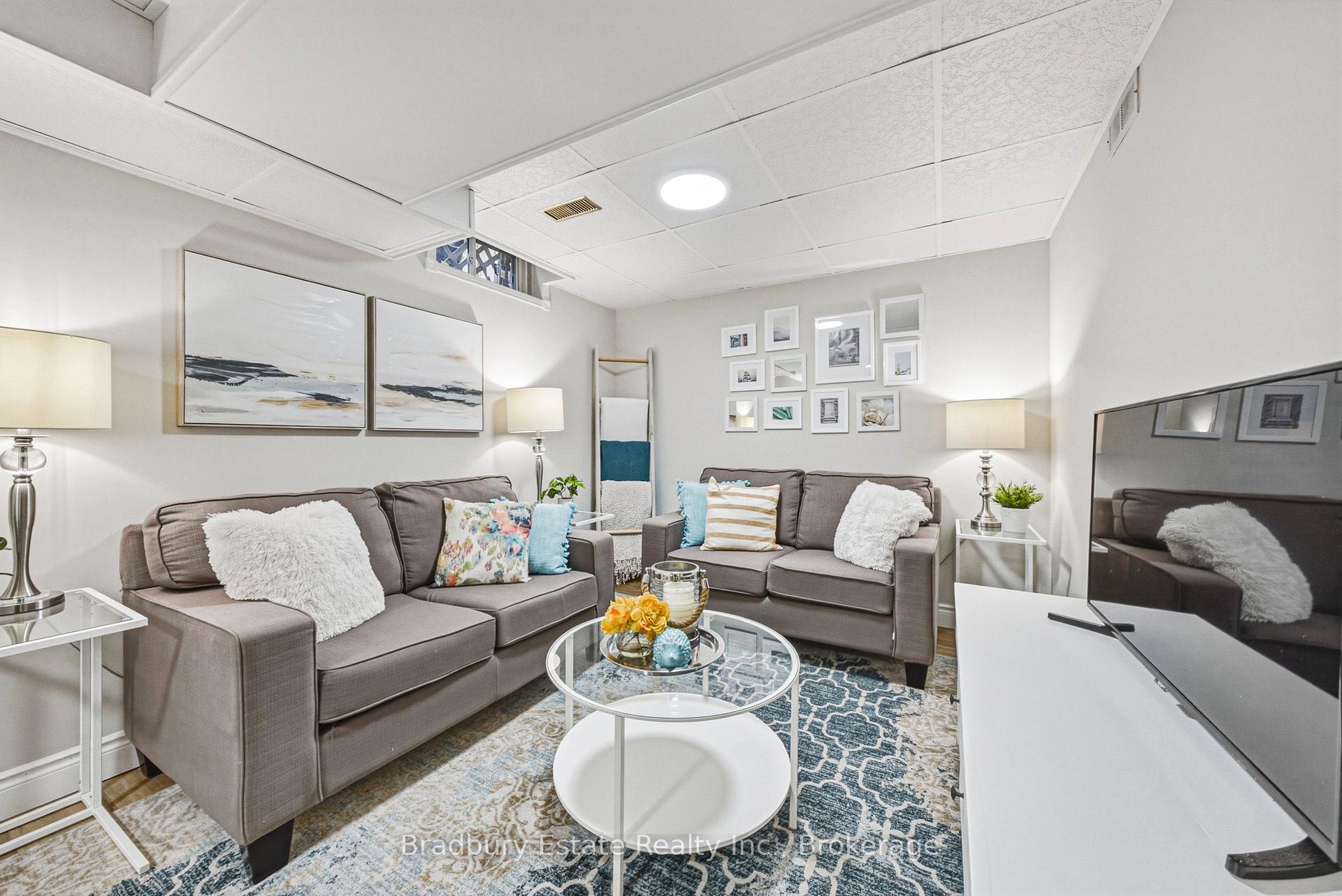 Photo 31 of Unit 18, 1205 Lambs Court, Burlington, Brant — HOMEH