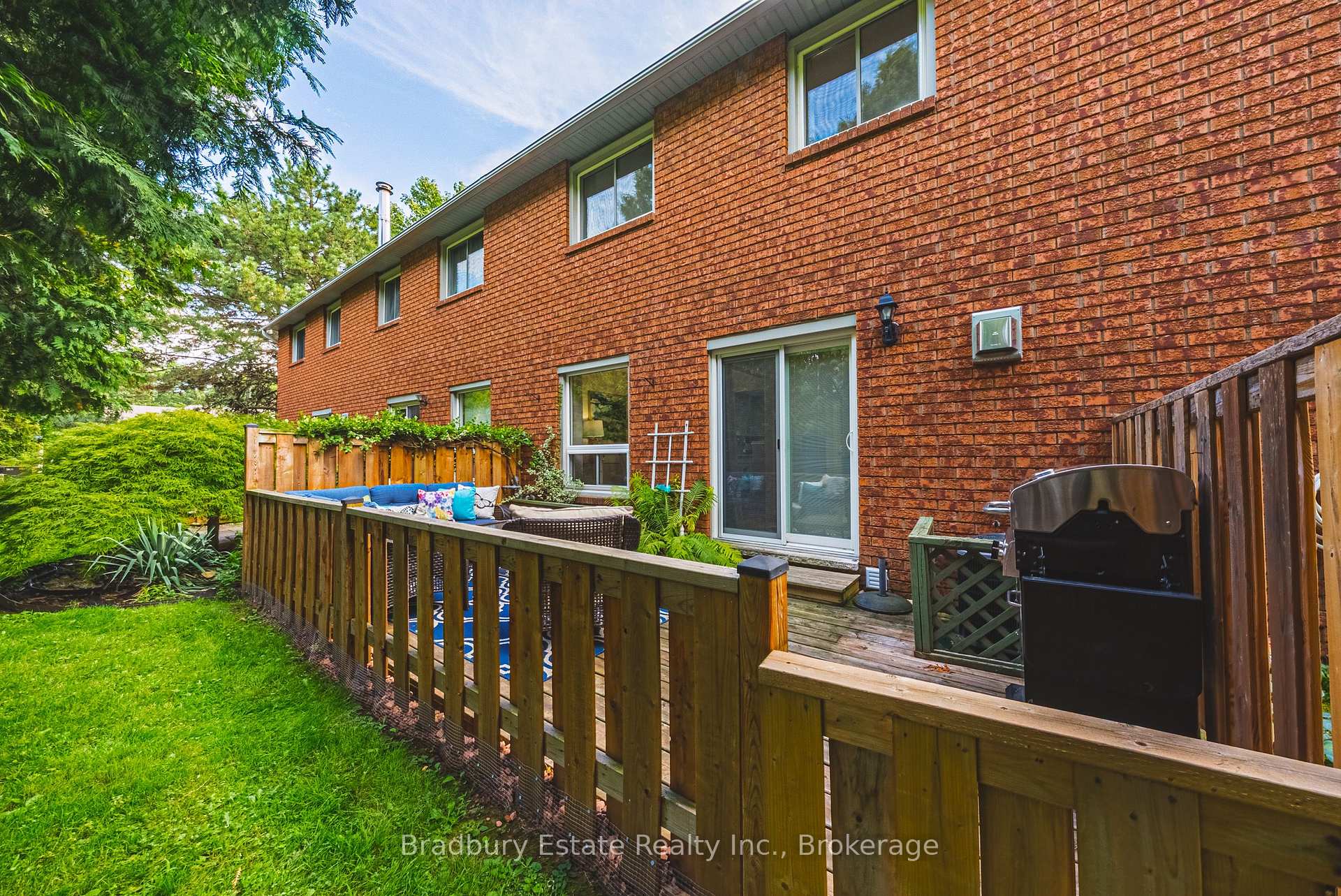 Photo 40 of Unit 18, 1205 Lambs Court, Burlington, Brant — HOMEH
