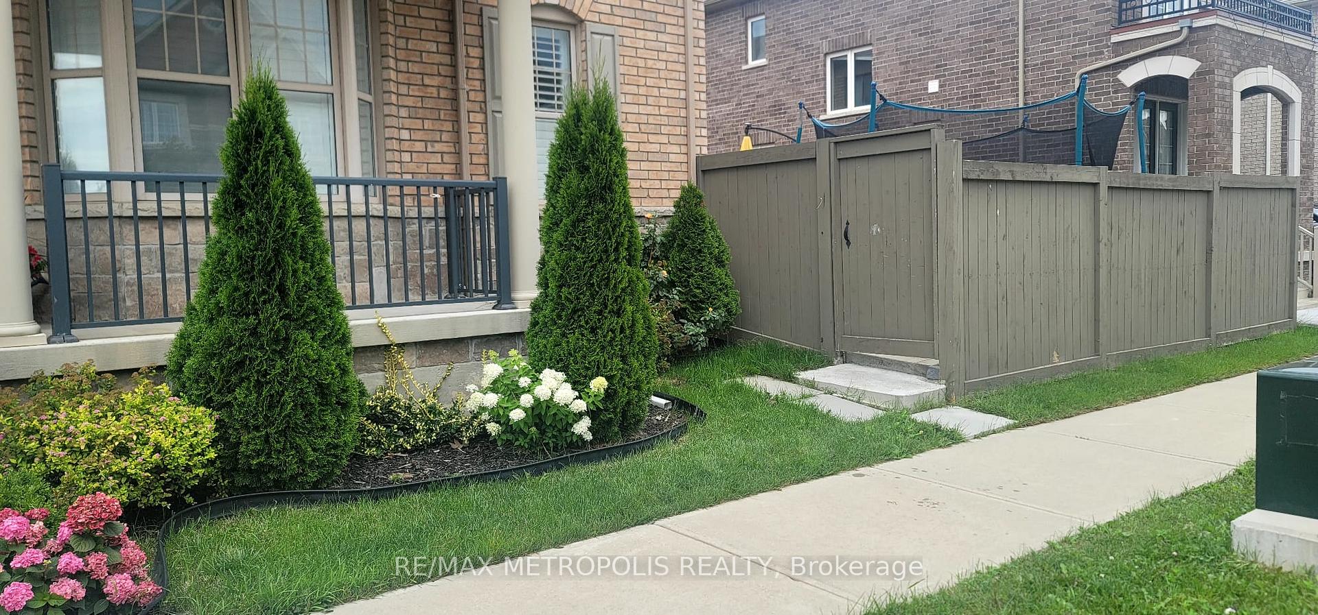 Photo 13 of Unit BSMT, 1 Desert Garden Drive, Brampton, Northwest Brampton — HOMEH