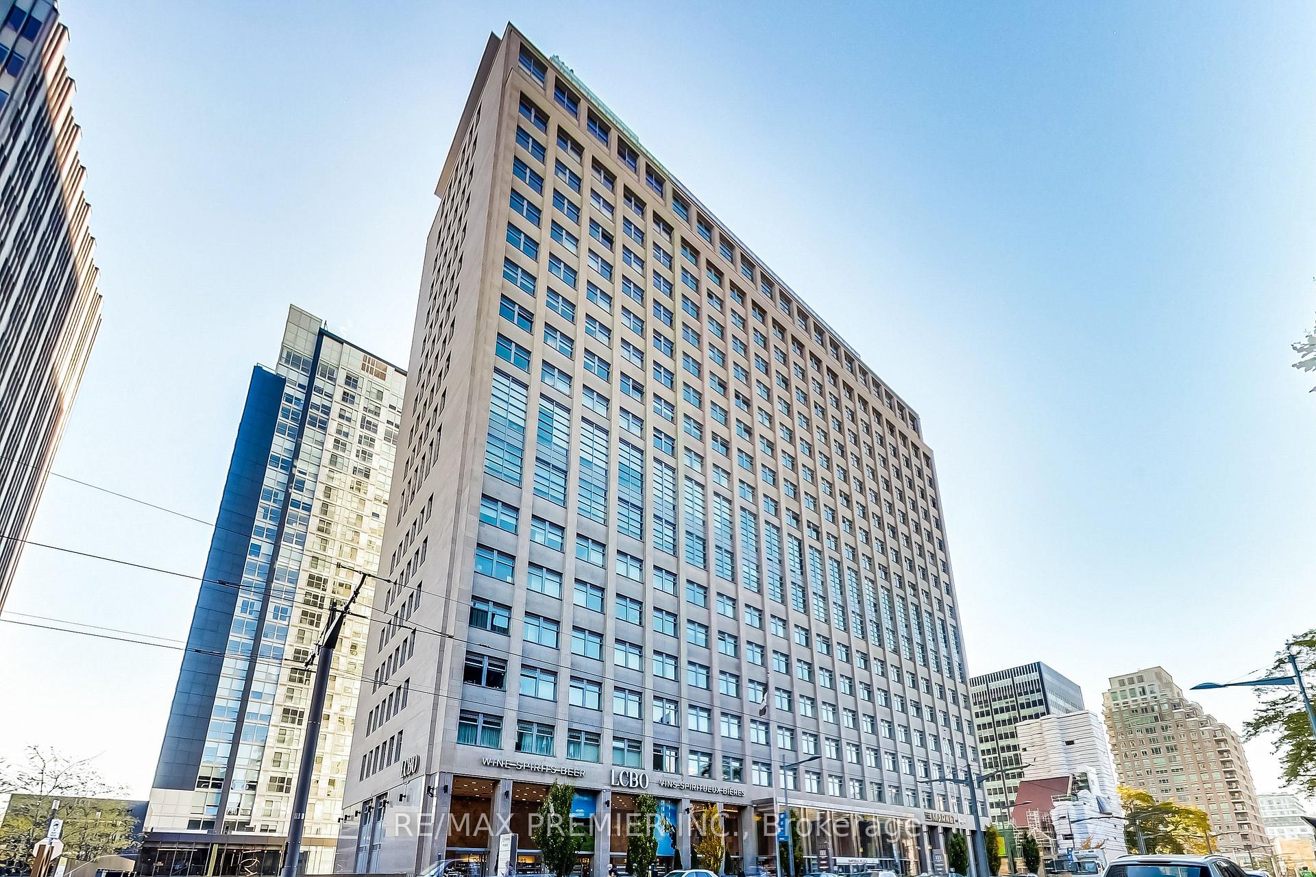 Front of Unit 1218, 111 St. Clair Avenue W