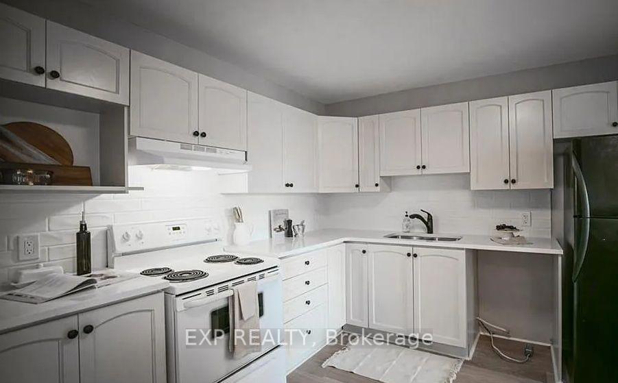 Photo 5 of 141 Oakfield Crescent, Ottawa, Barrhaven - Longfields — HOMEH