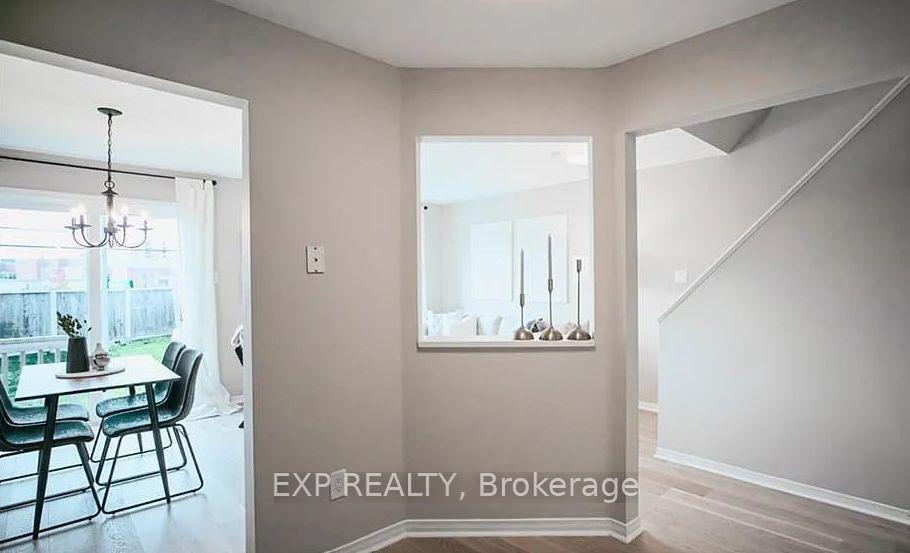 Photo 7 of 141 Oakfield Crescent, Ottawa, Barrhaven - Longfields — HOMEH