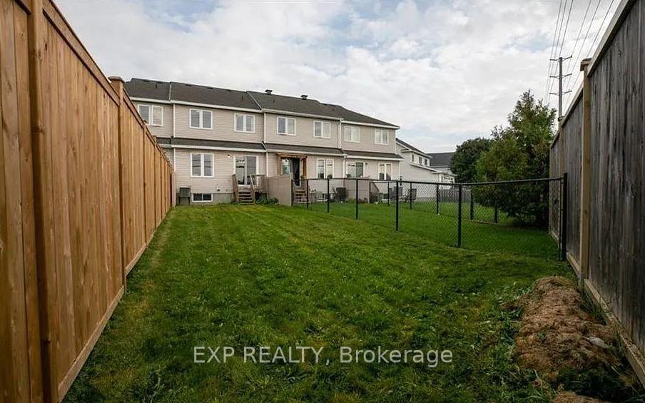 Photo 22 of 141 Oakfield Crescent, Ottawa, Barrhaven - Longfields — HOMEH