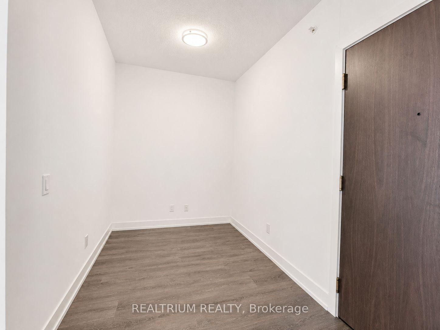 Photo 8 of Unit 325, 278 Buchanan Drive, Markham, Unionville — HOMEH