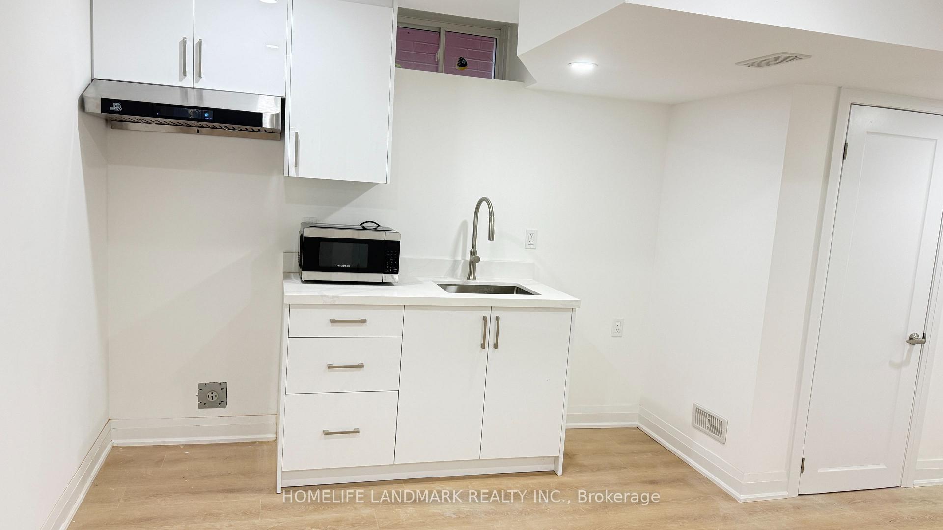 Photo 28 of Unit BSMT, 19 Yarl Drive, Markham, Middlefield — HOMEH