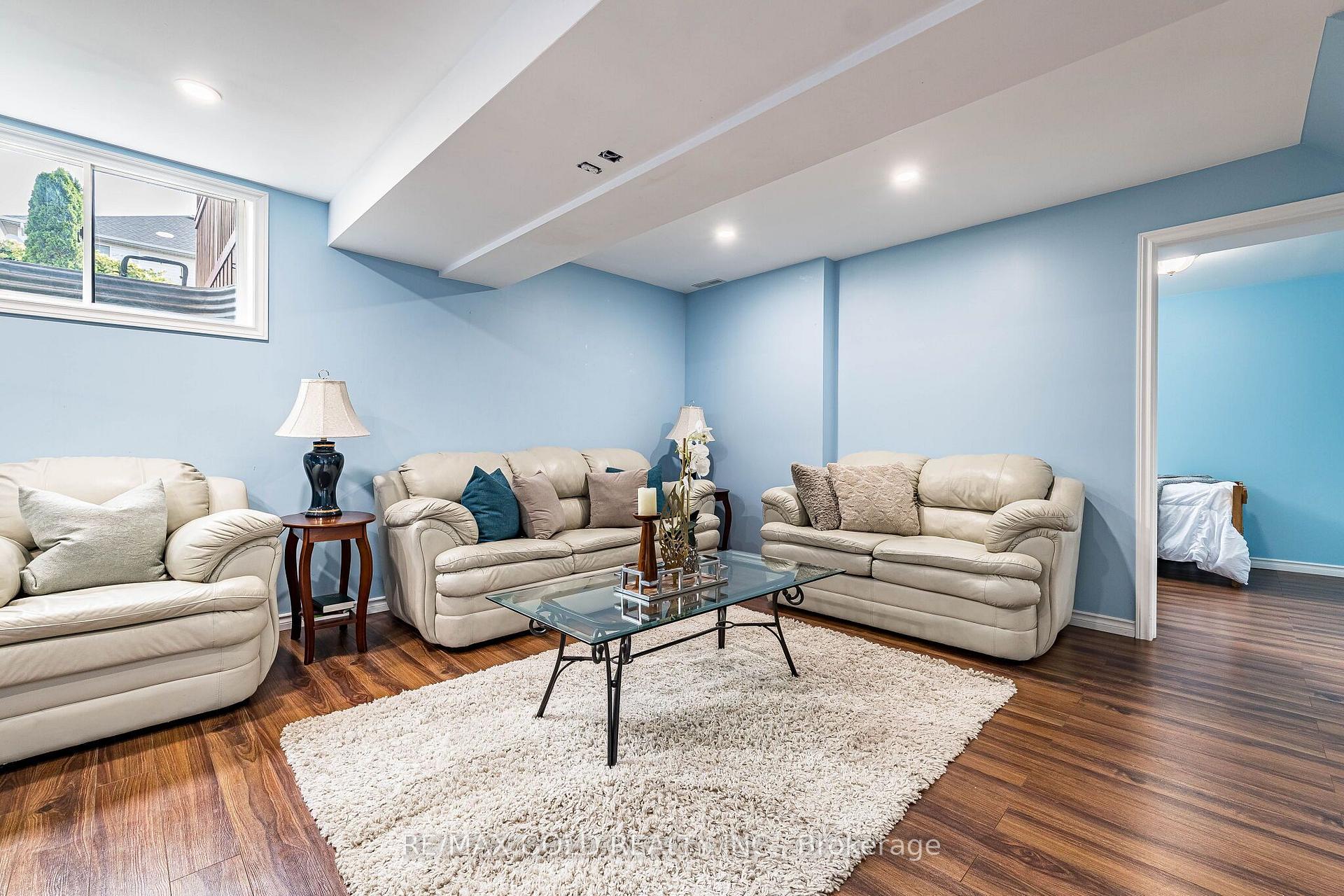 Photo 40 of 6 Moffatt Lane, Guelph, Clairfields/Hanlon Business Park — HOMEH