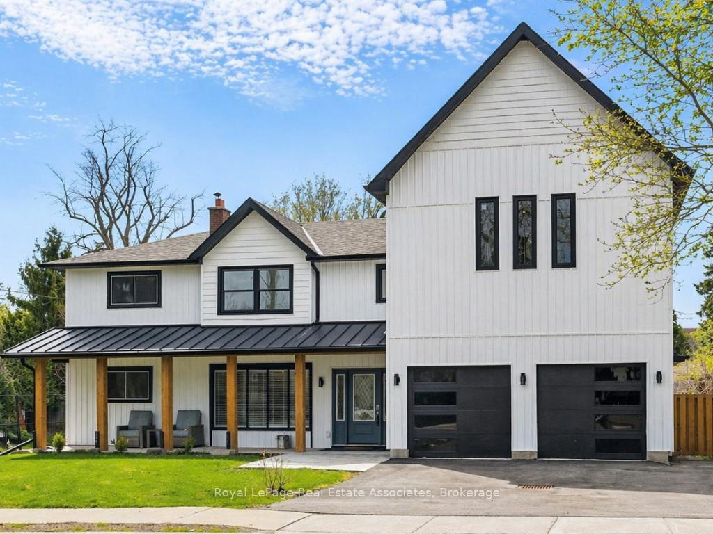 Photo 2 of 161 Mill Street, Halton Hills, Georgetown — HOMEH