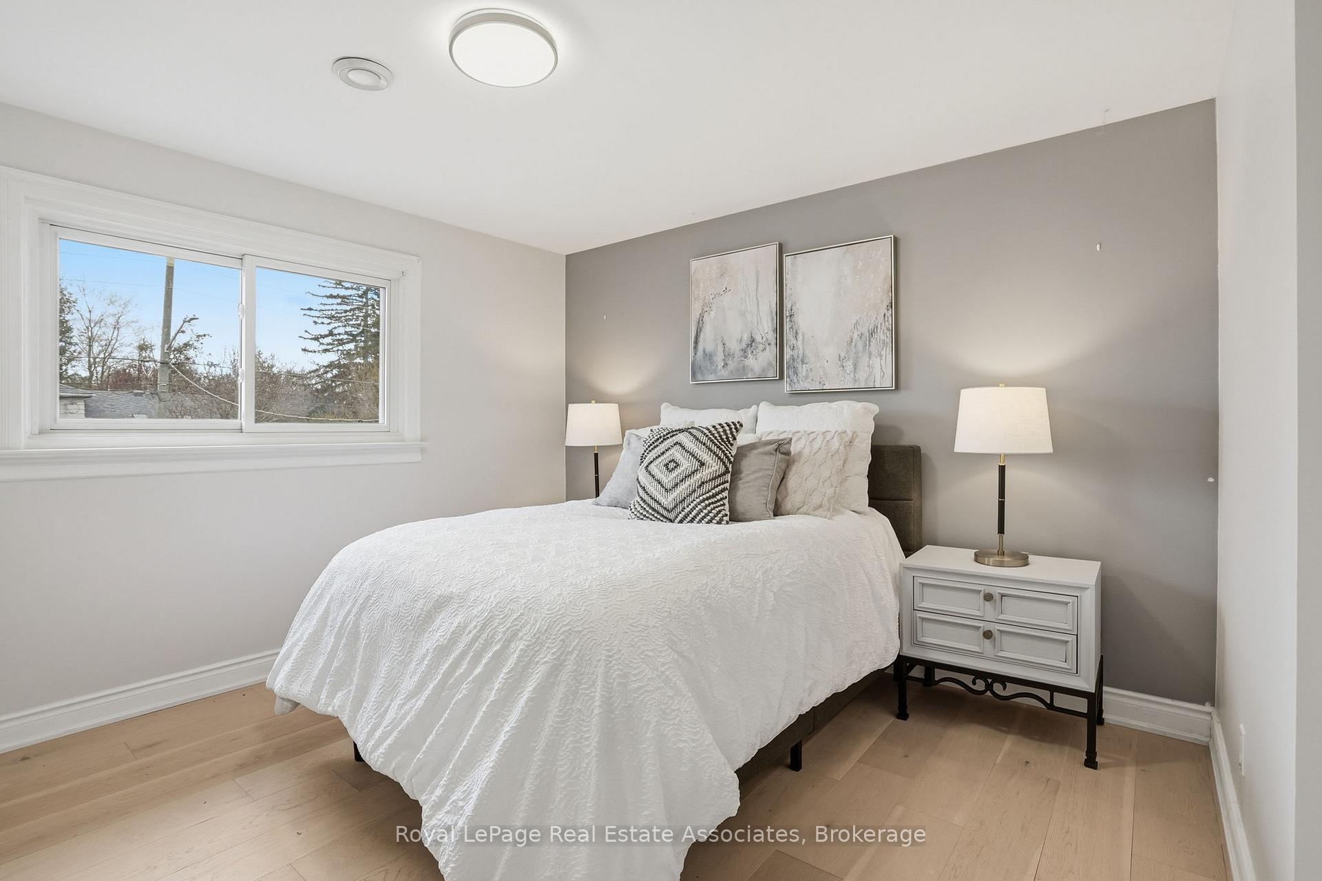 Photo 31 of 161 Mill Street, Halton Hills, Georgetown — HOMEH