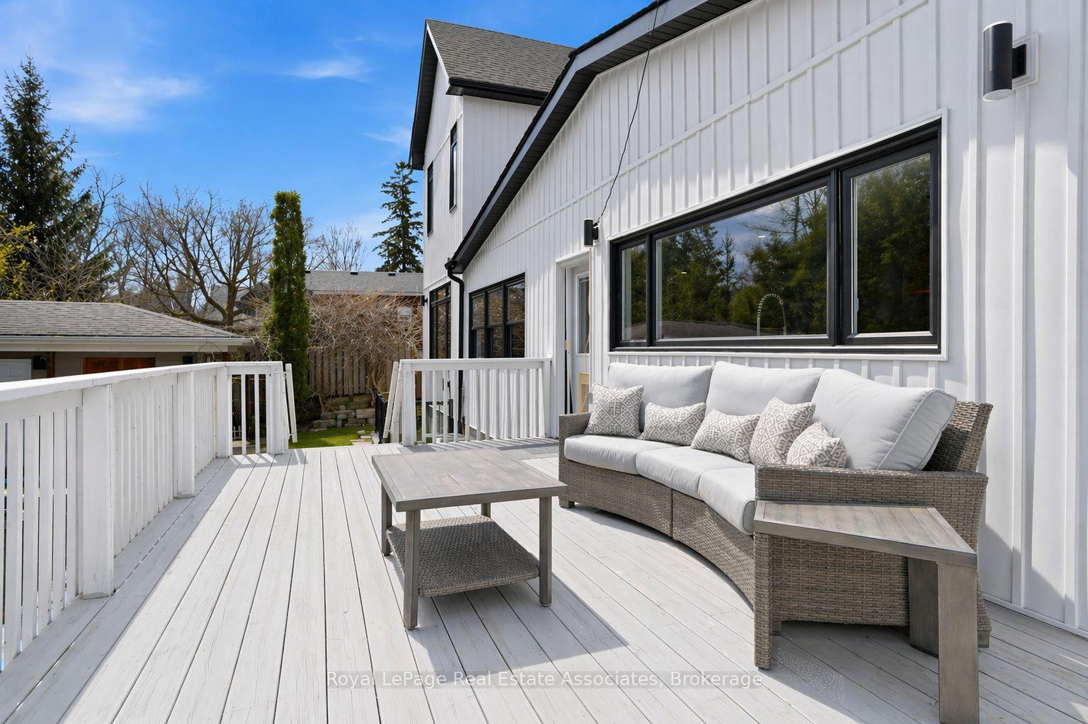Photo 45 of 161 Mill Street, Halton Hills, Georgetown — HOMEH