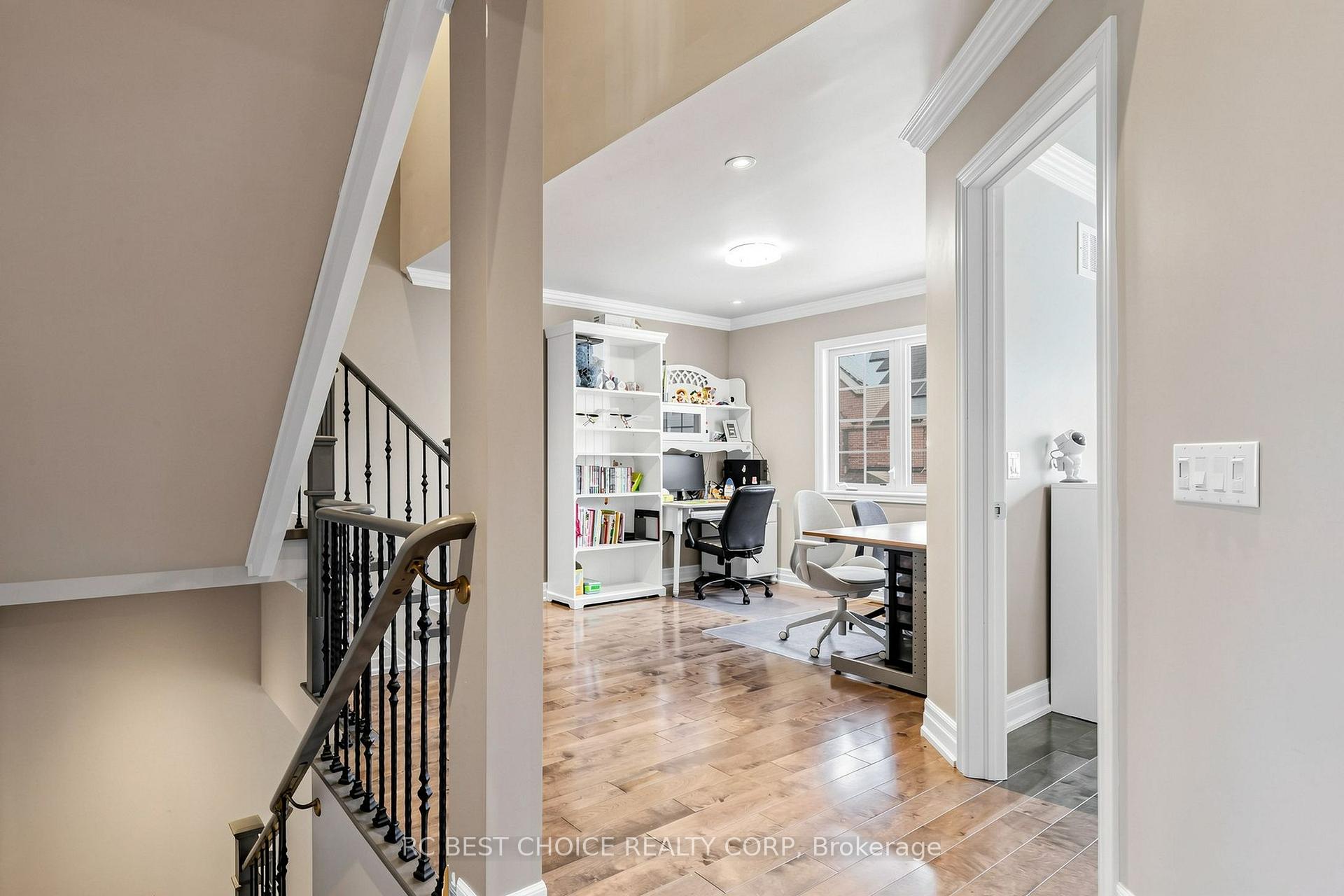 Photo 22 of 18 Chauncey Court, Markham, Cornell — HOMEH