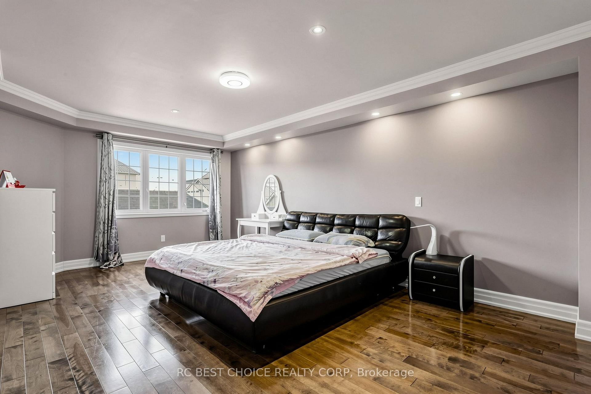 Photo 25 of 18 Chauncey Court, Markham, Cornell — HOMEH