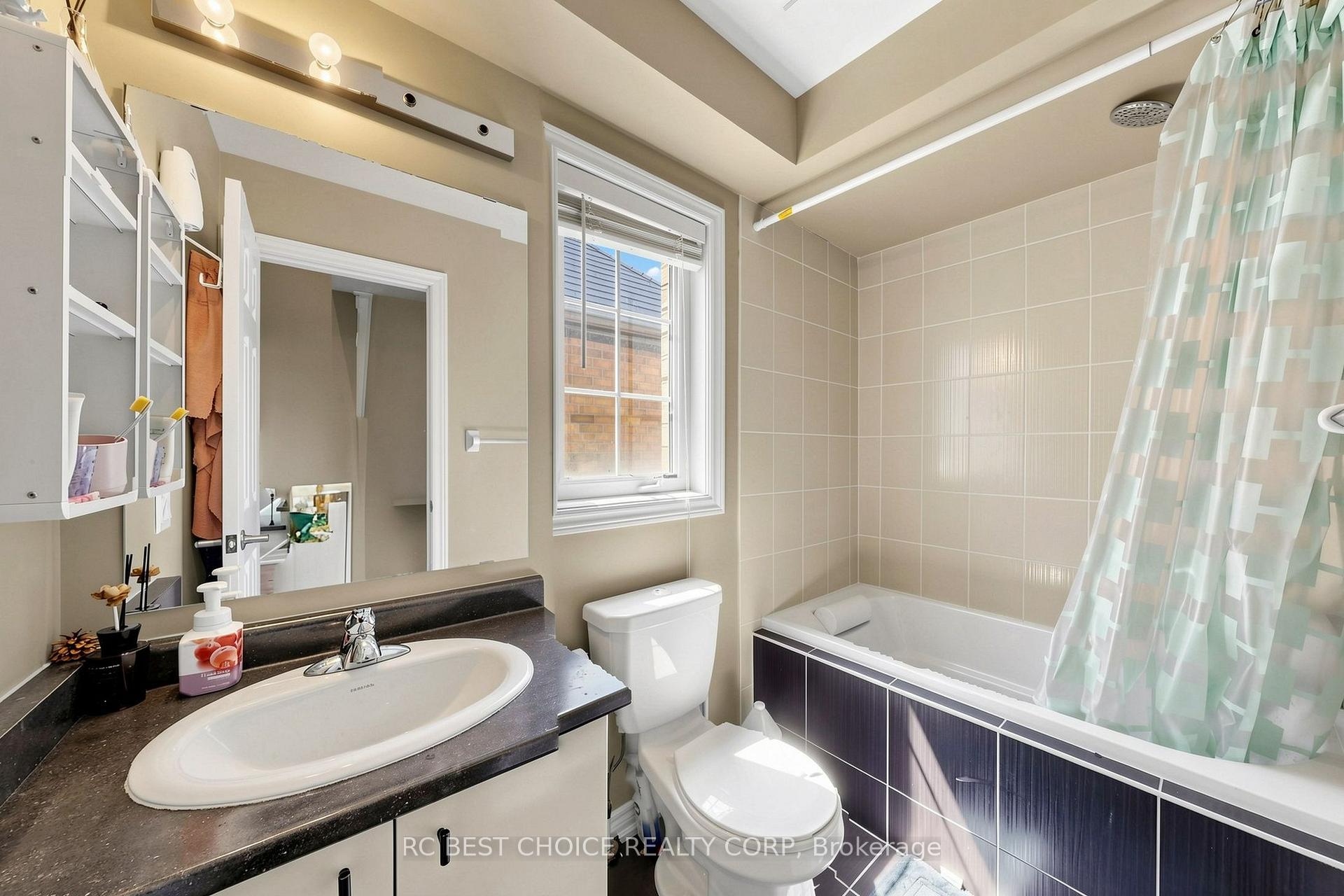 Photo 34 of 18 Chauncey Court, Markham, Cornell — HOMEH