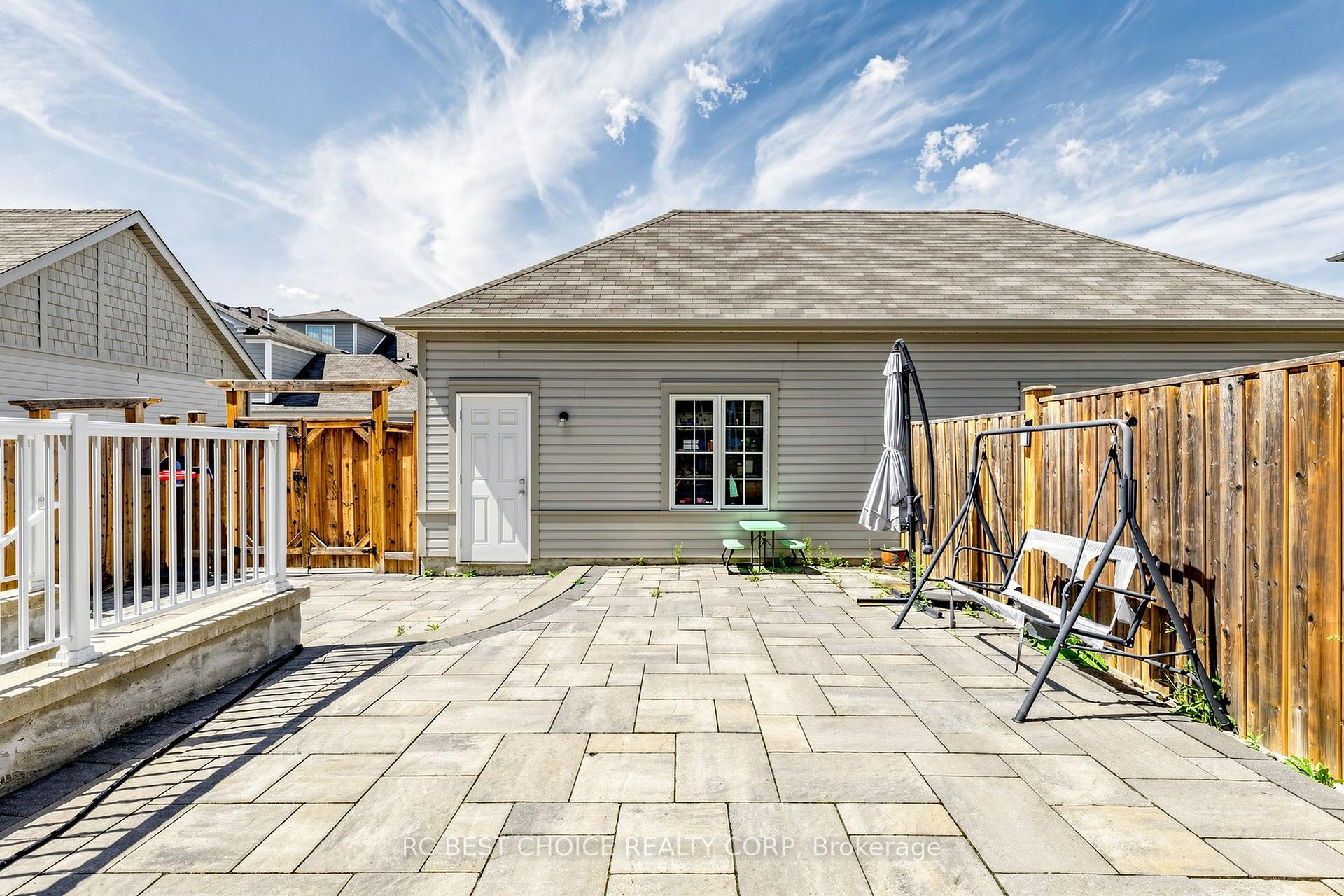 Photo 47 of 18 Chauncey Court, Markham, Cornell — HOMEH