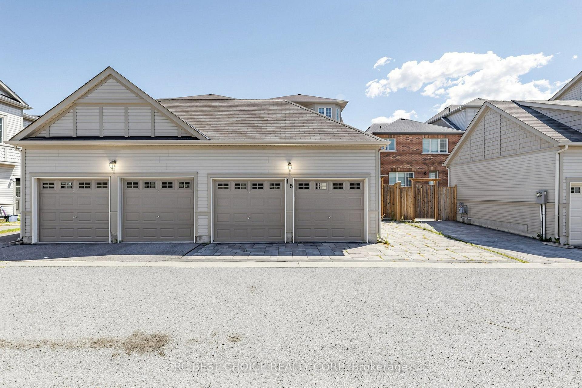 Photo 51 of 18 Chauncey Court, Markham, Cornell — HOMEH