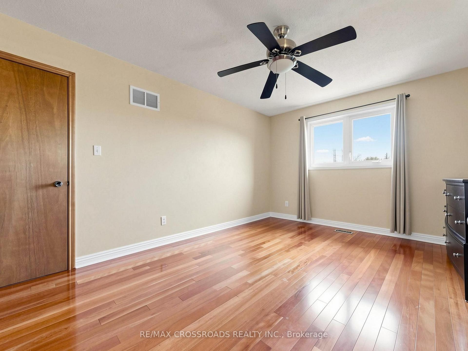Photo 27 of 108 Anthony Lane, Vaughan, Glen Shields — HOMEH