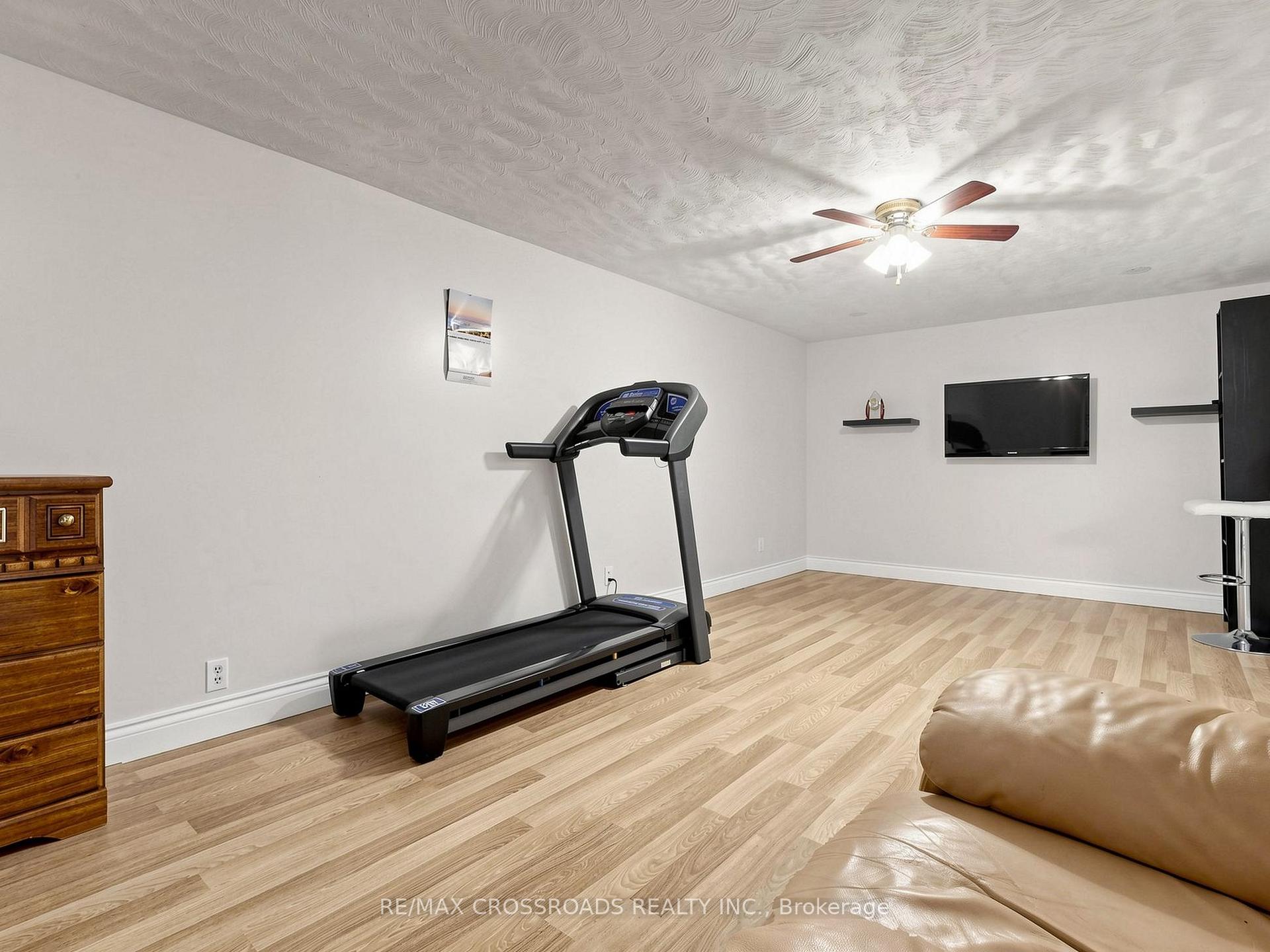 Photo 31 of 108 Anthony Lane, Vaughan, Glen Shields — HOMEH