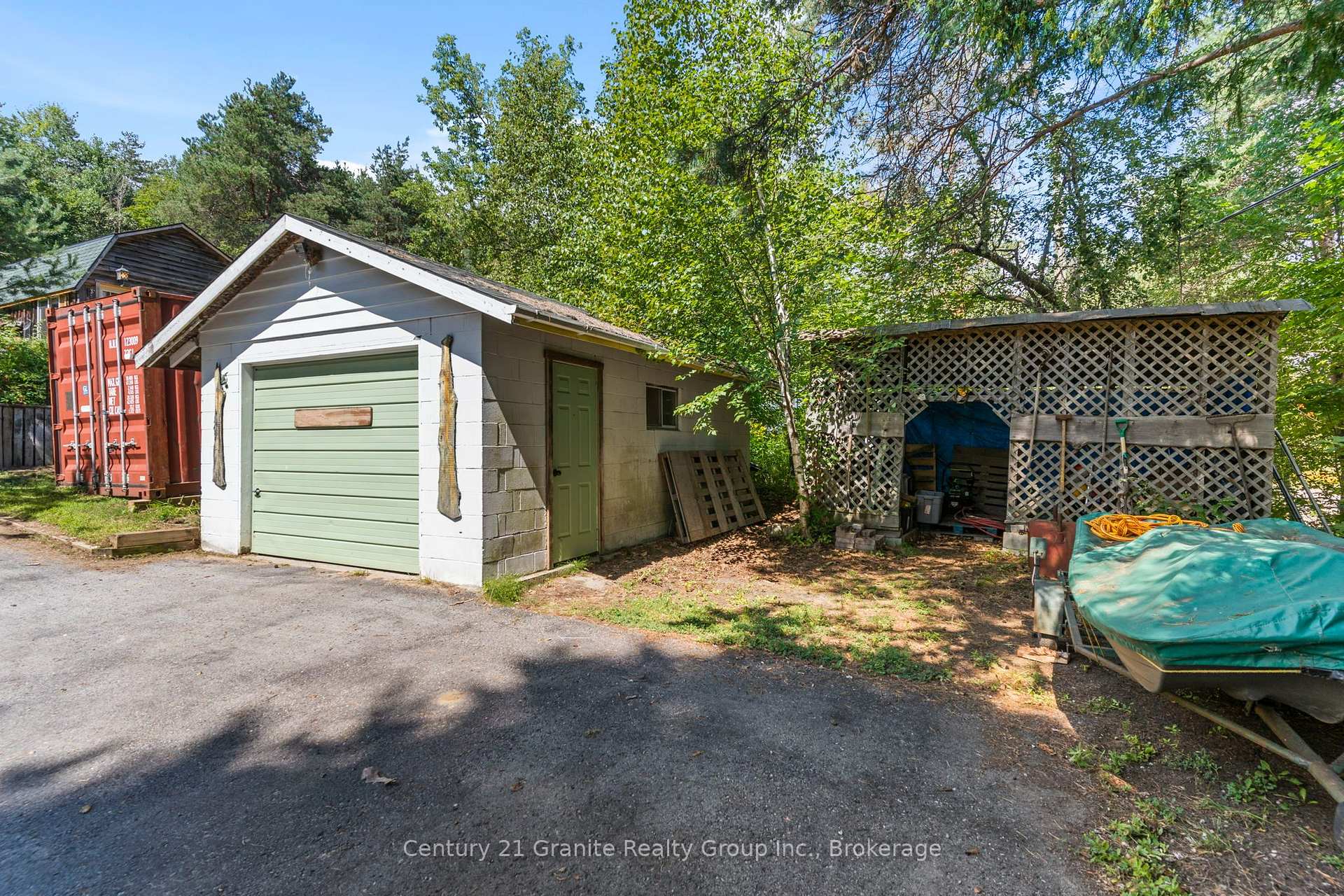 Photo 4 of 197 Bobcaygeon Road, Minden Hills, Anson — HOMEH