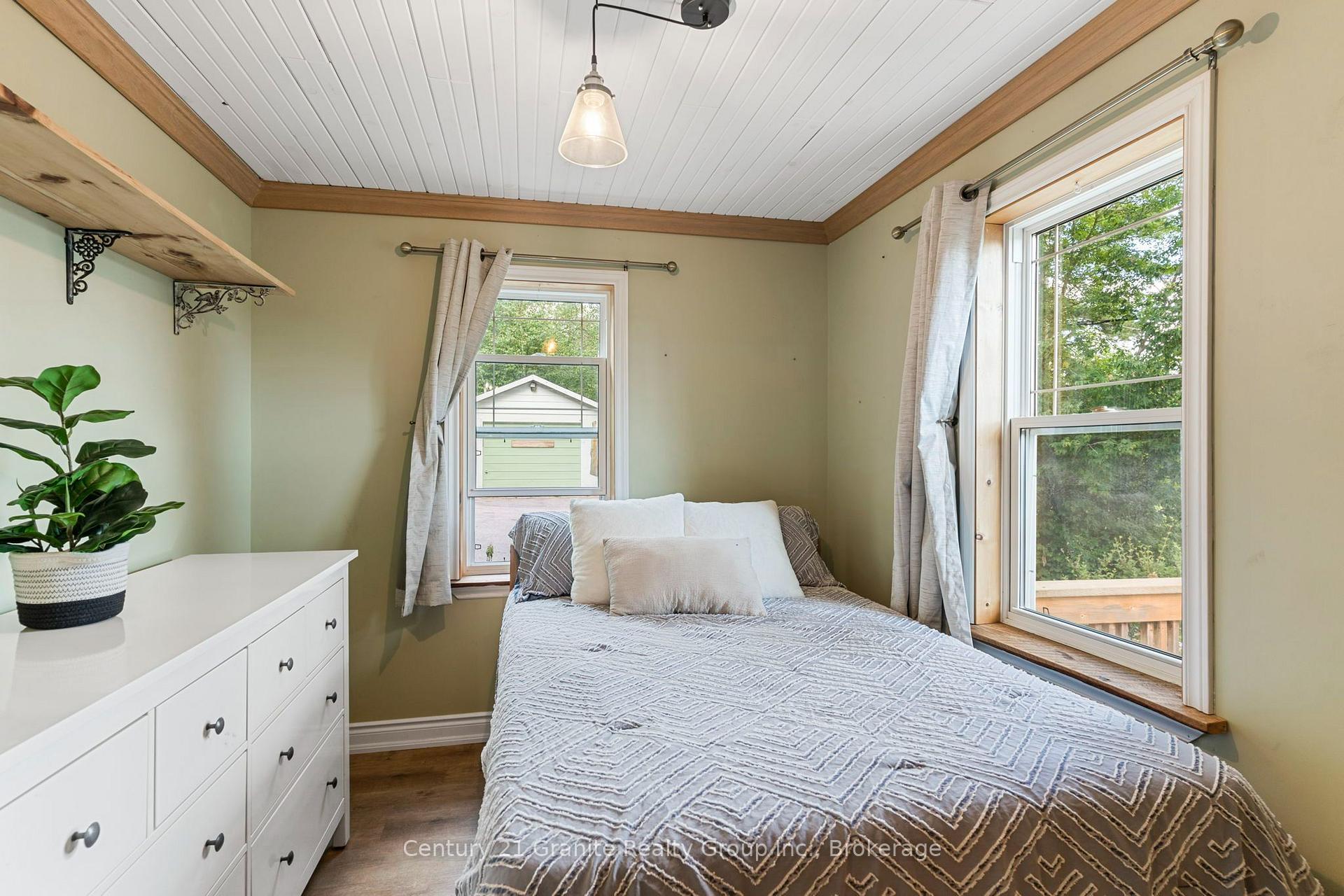 Photo 17 of 197 Bobcaygeon Road, Minden Hills, Anson — HOMEH