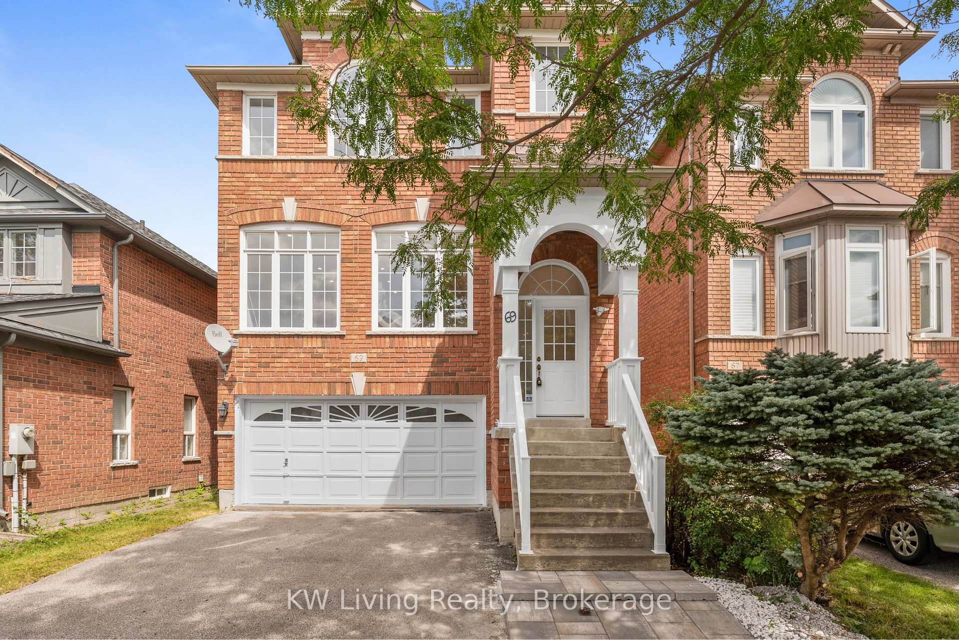 Photo 7 of 69 Crawford Street, Markham, Berczy — HOMEH