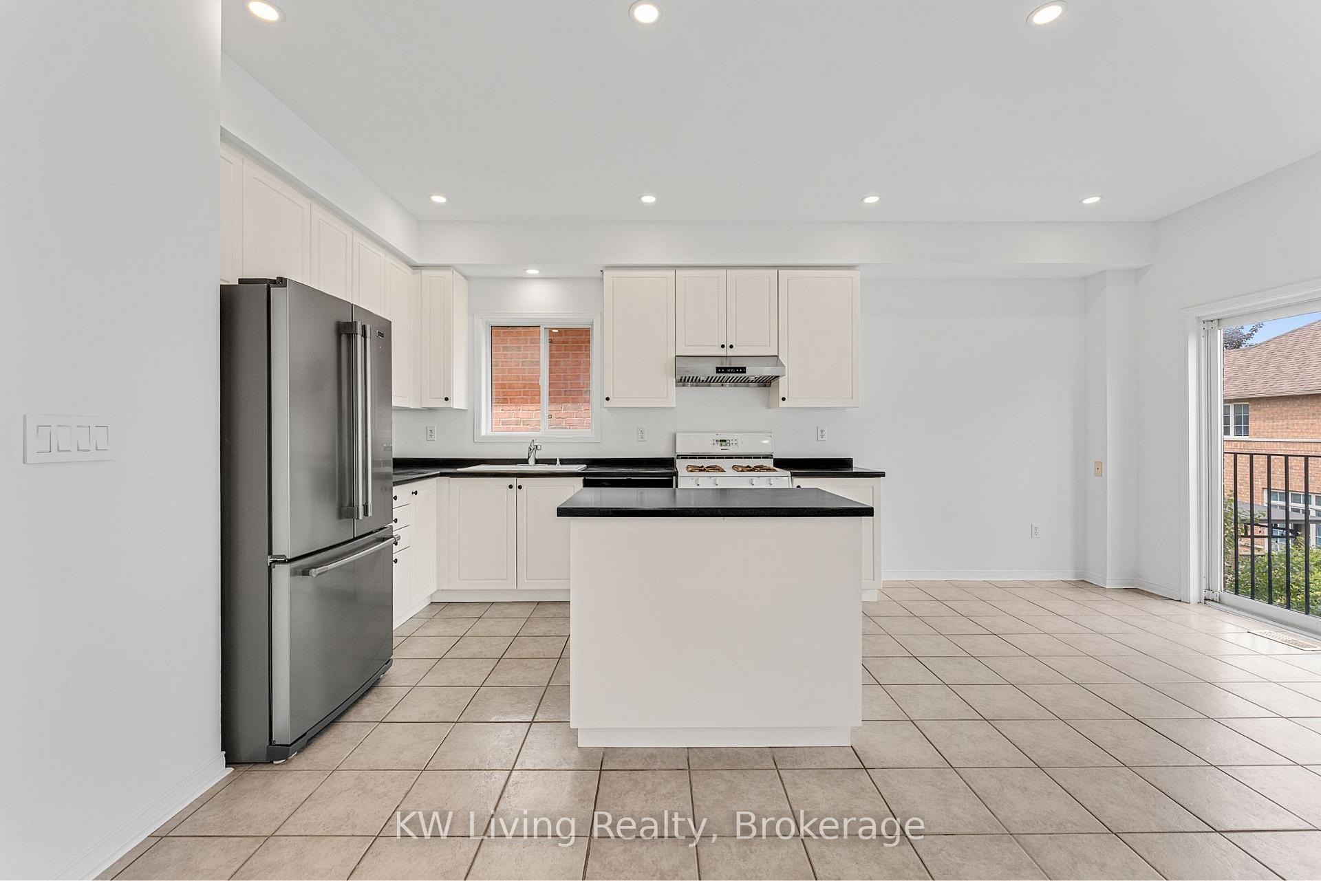 Photo 15 of 69 Crawford Street, Markham, Berczy — HOMEH