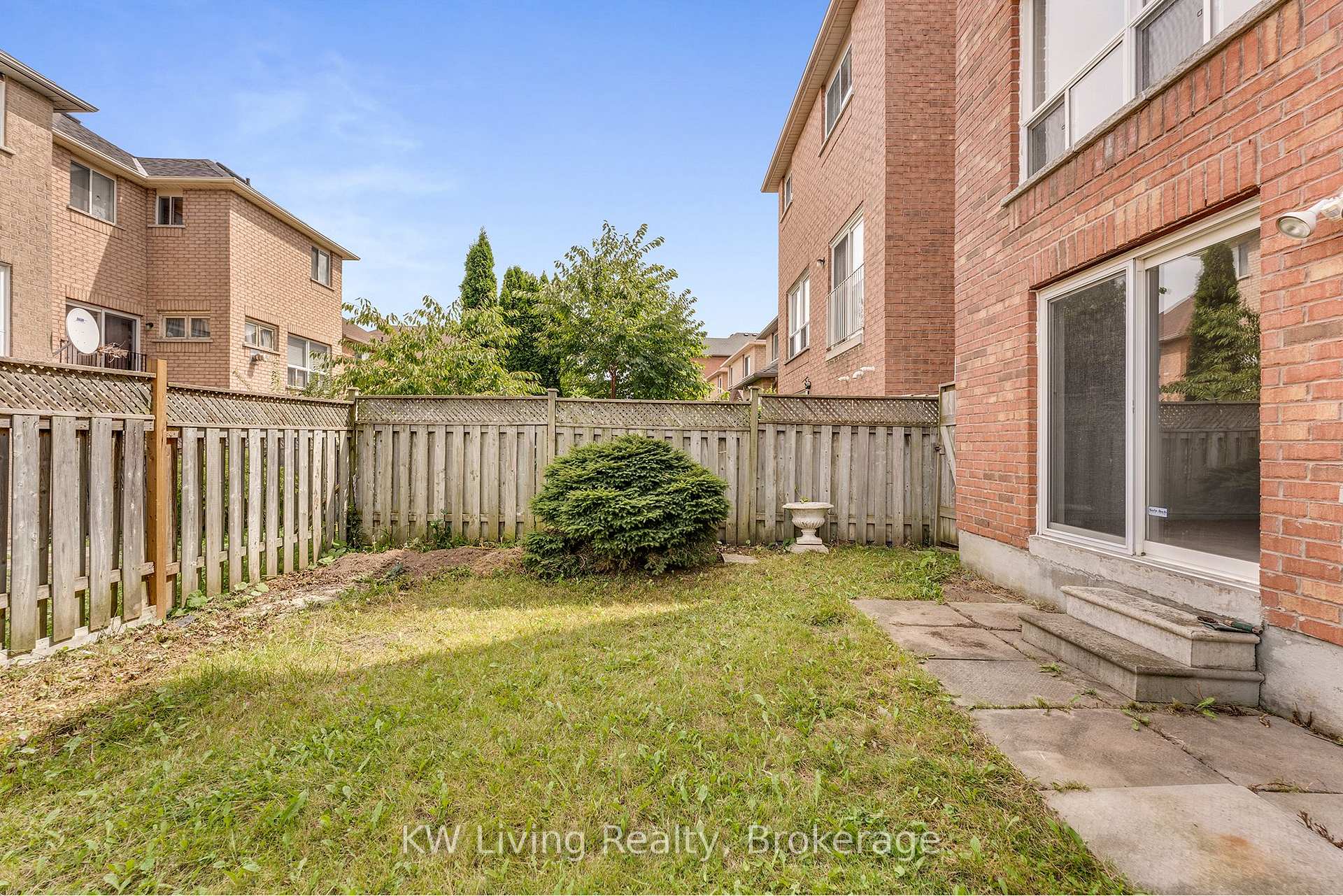 Photo 49 of 69 Crawford Street, Markham, Berczy — HOMEH