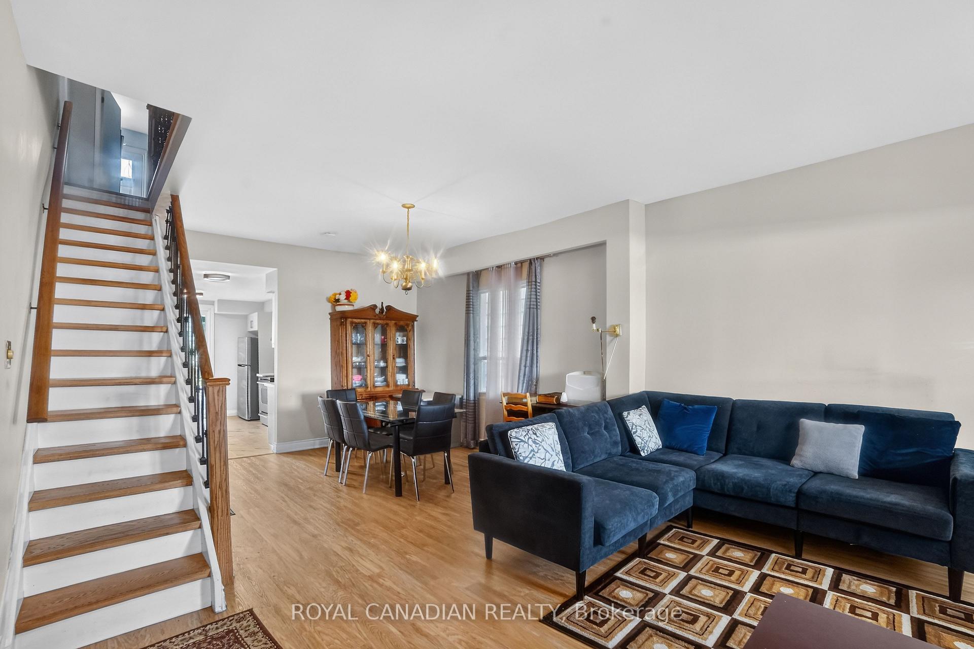Photo 14 of 2538 St Clair Avenue W, Toronto, Rockcliffe-Smythe — HOMEH