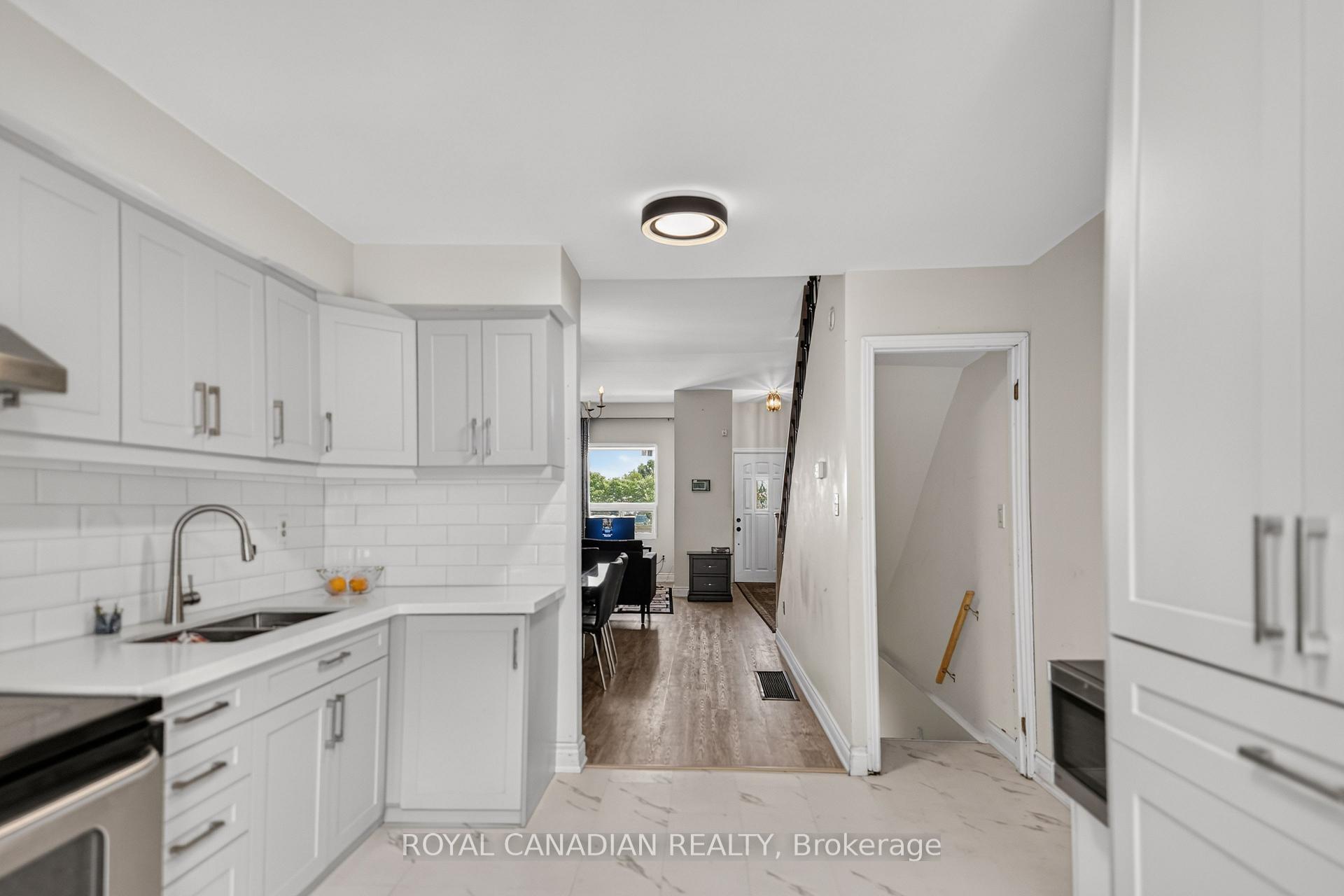 Photo 36 of 2538 St Clair Avenue W, Toronto, Rockcliffe-Smythe — HOMEH