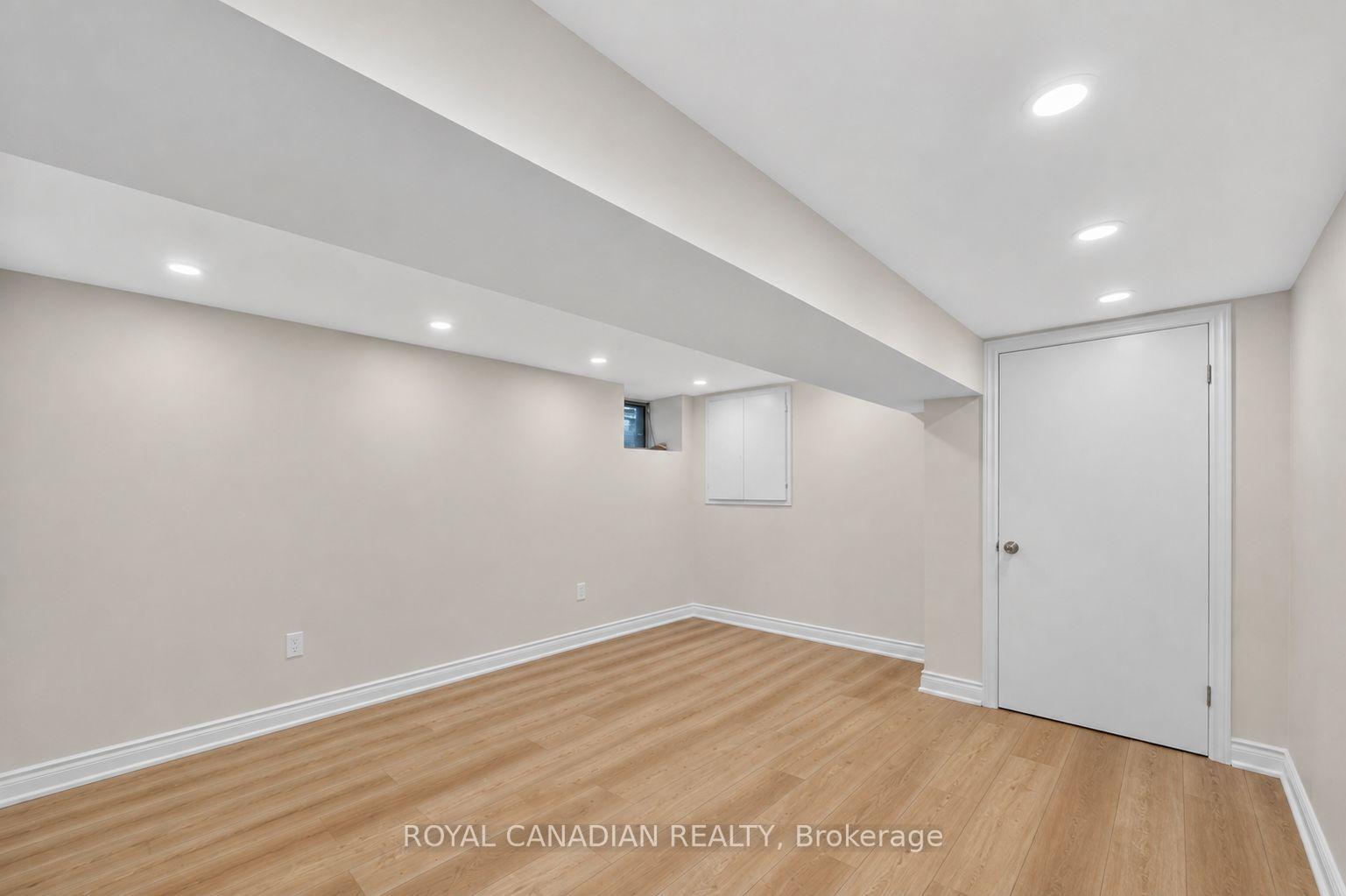 Photo 46 of 2538 St Clair Avenue W, Toronto, Rockcliffe-Smythe — HOMEH