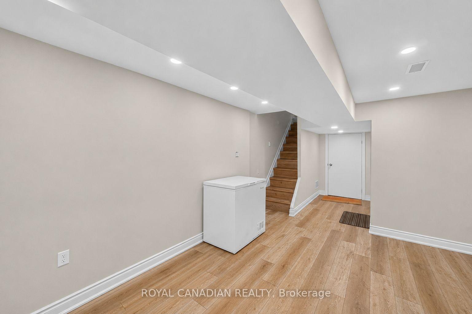 Photo 49 of 2538 St Clair Avenue W, Toronto, Rockcliffe-Smythe — HOMEH