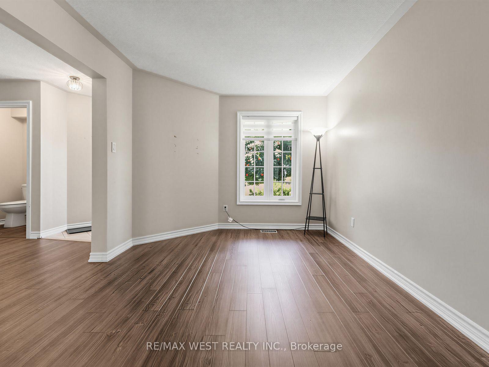 Photo 8 of 112 Jordan Drive, Orangeville — HOMEH