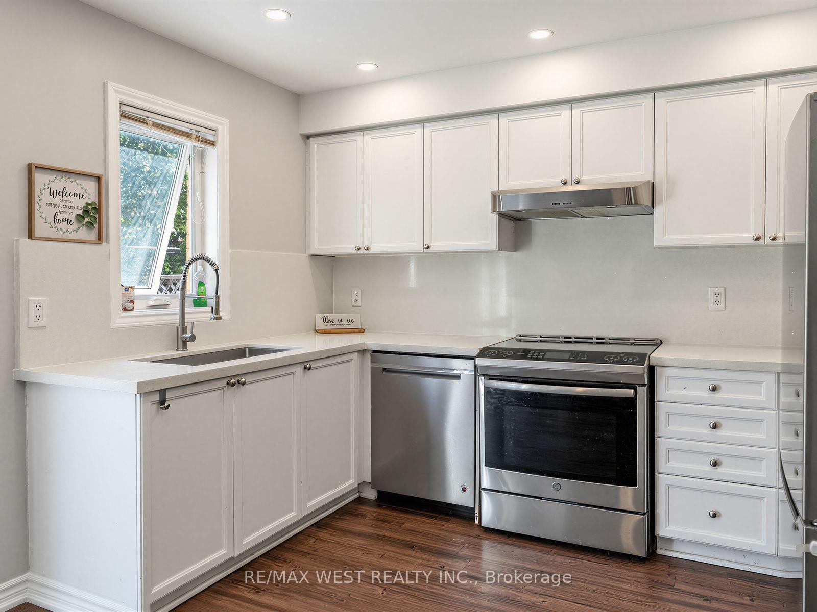 Photo 16 of 112 Jordan Drive, Orangeville — HOMEH