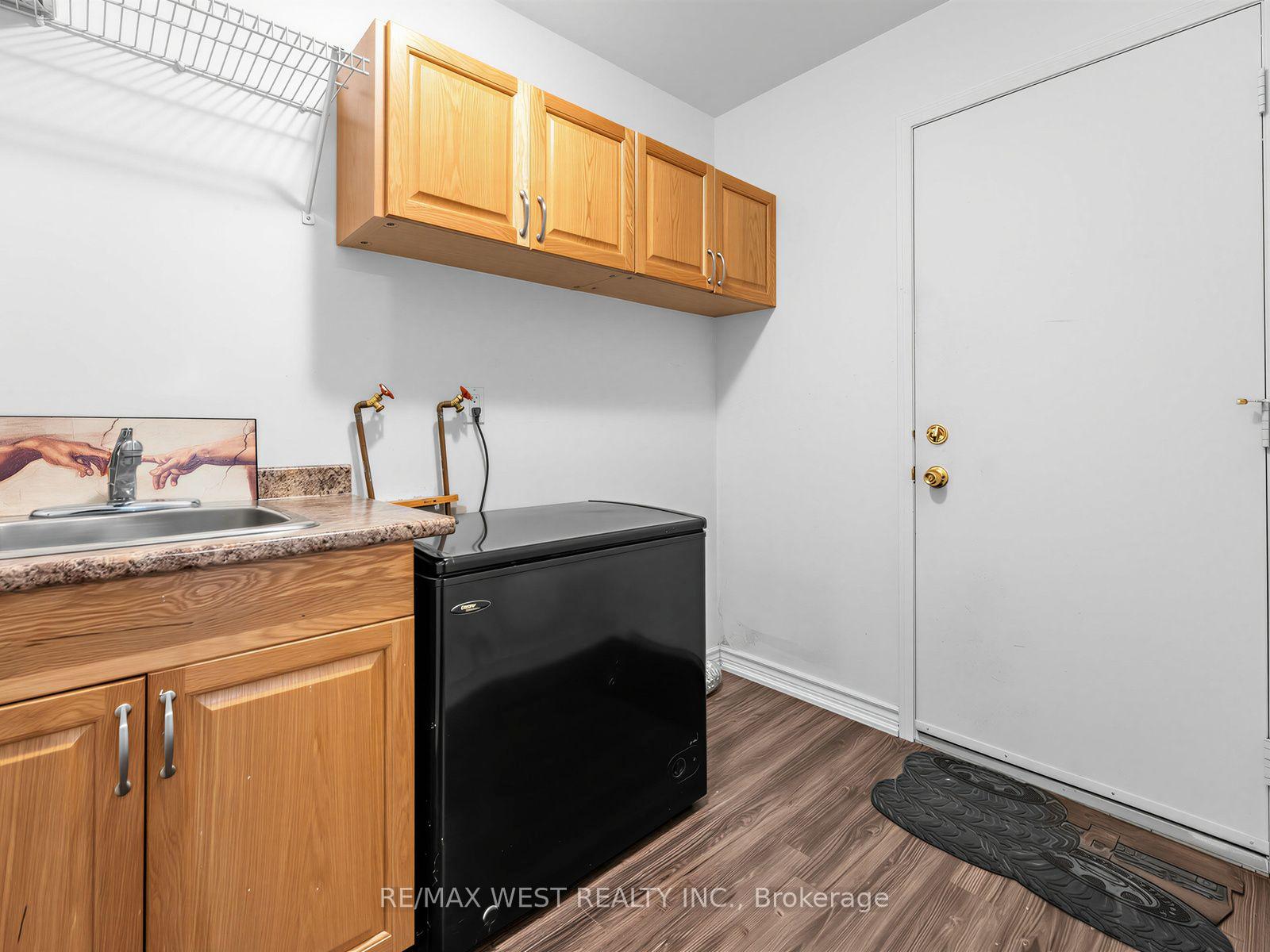 Photo 20 of 112 Jordan Drive, Orangeville — HOMEH
