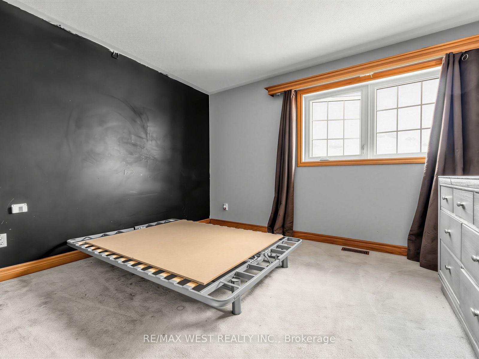 Photo 32 of 112 Jordan Drive, Orangeville — HOMEH