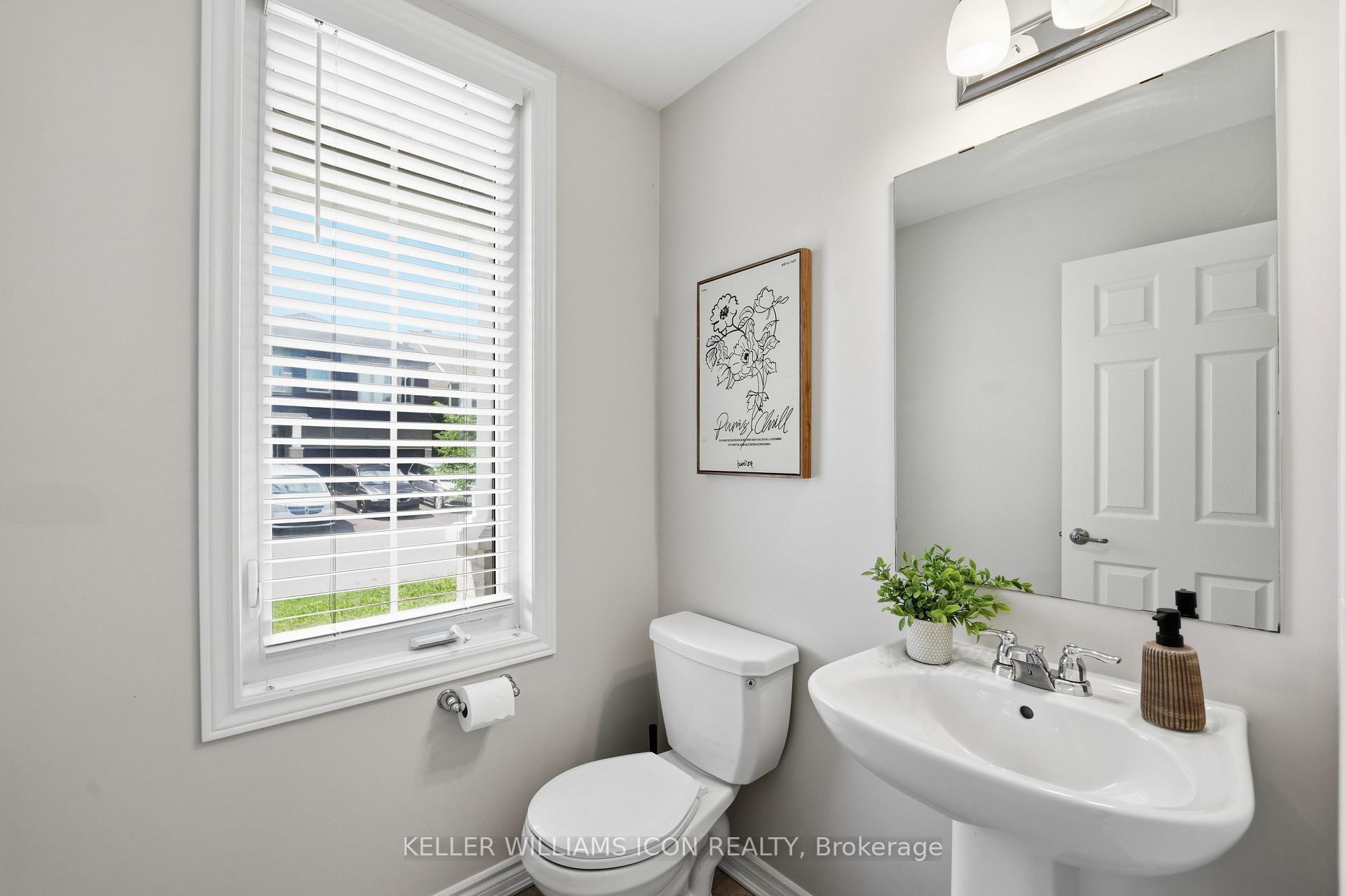 Photo 24 of 404 Aphelion Crescent, Ottawa, Barrhaven - Half Moon Bay — HOMEH