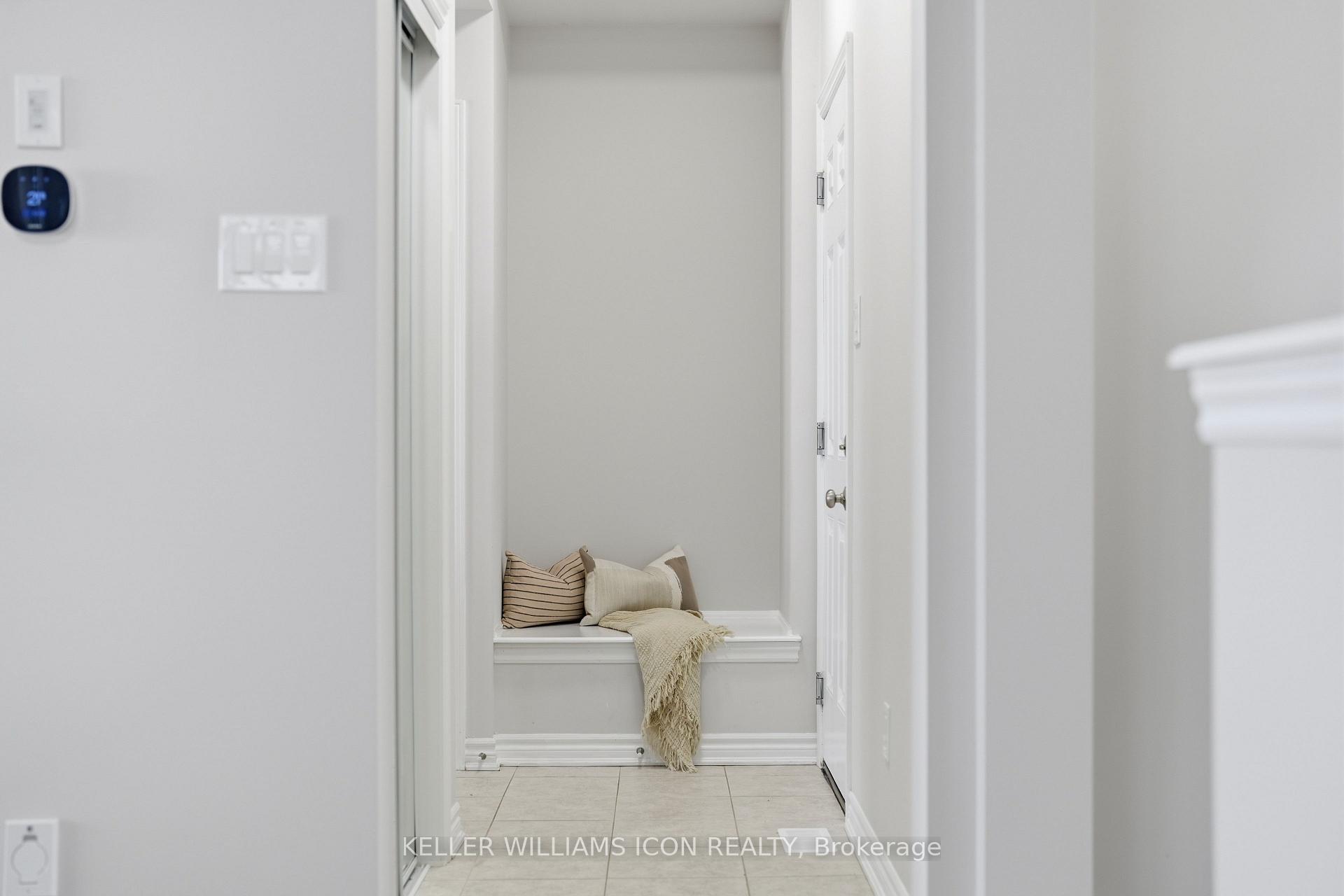 Photo 26 of 404 Aphelion Crescent, Ottawa, Barrhaven - Half Moon Bay — HOMEH