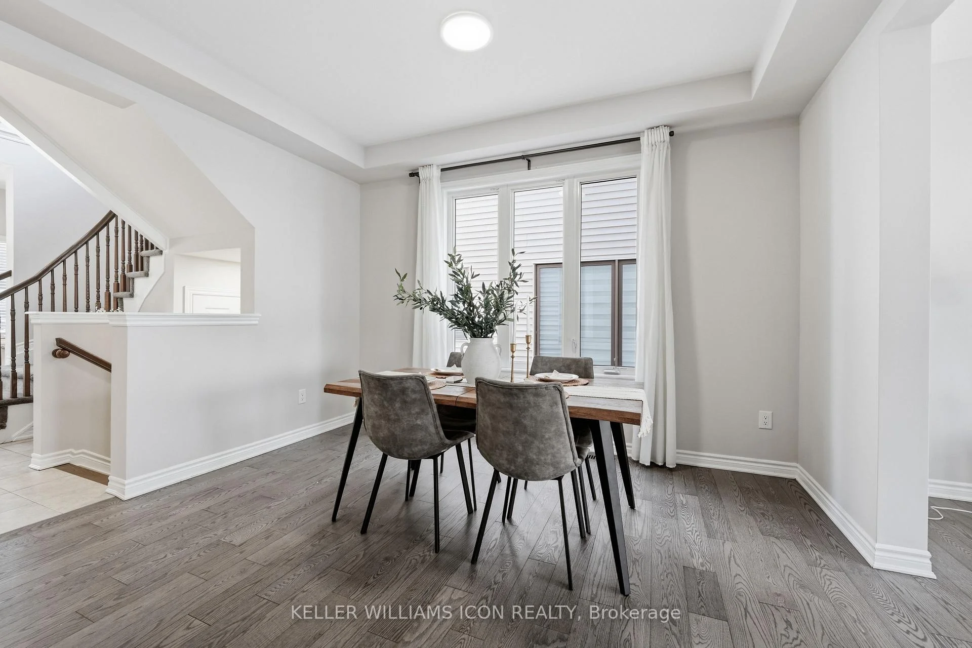 Photo 16 of 404 Aphelion Crescent, Ottawa, Barrhaven - Half Moon Bay — HOMEH