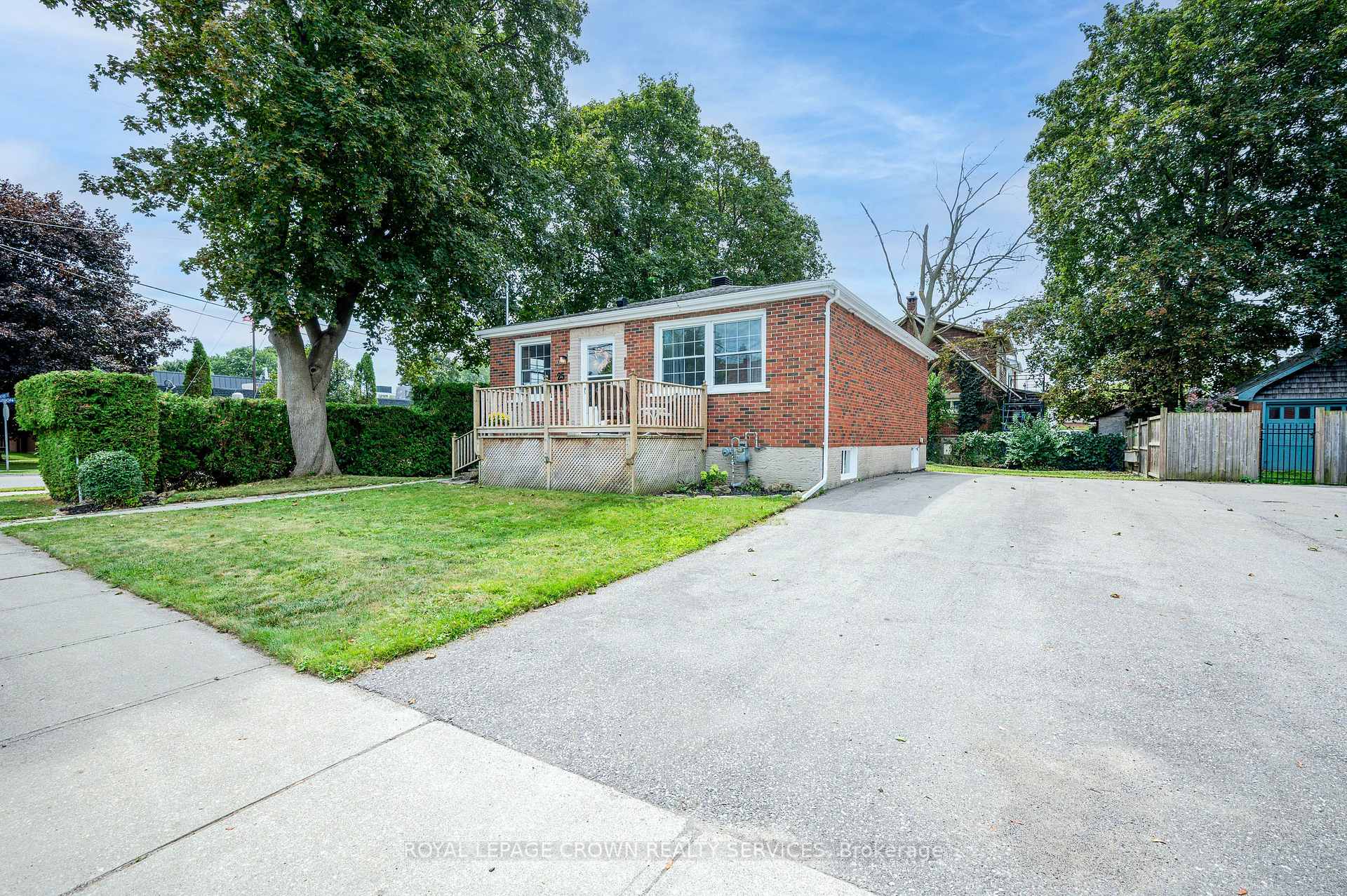 Photo 6 of 25 Morris Street, Guelph, St. Patrick's Ward — HOMEH