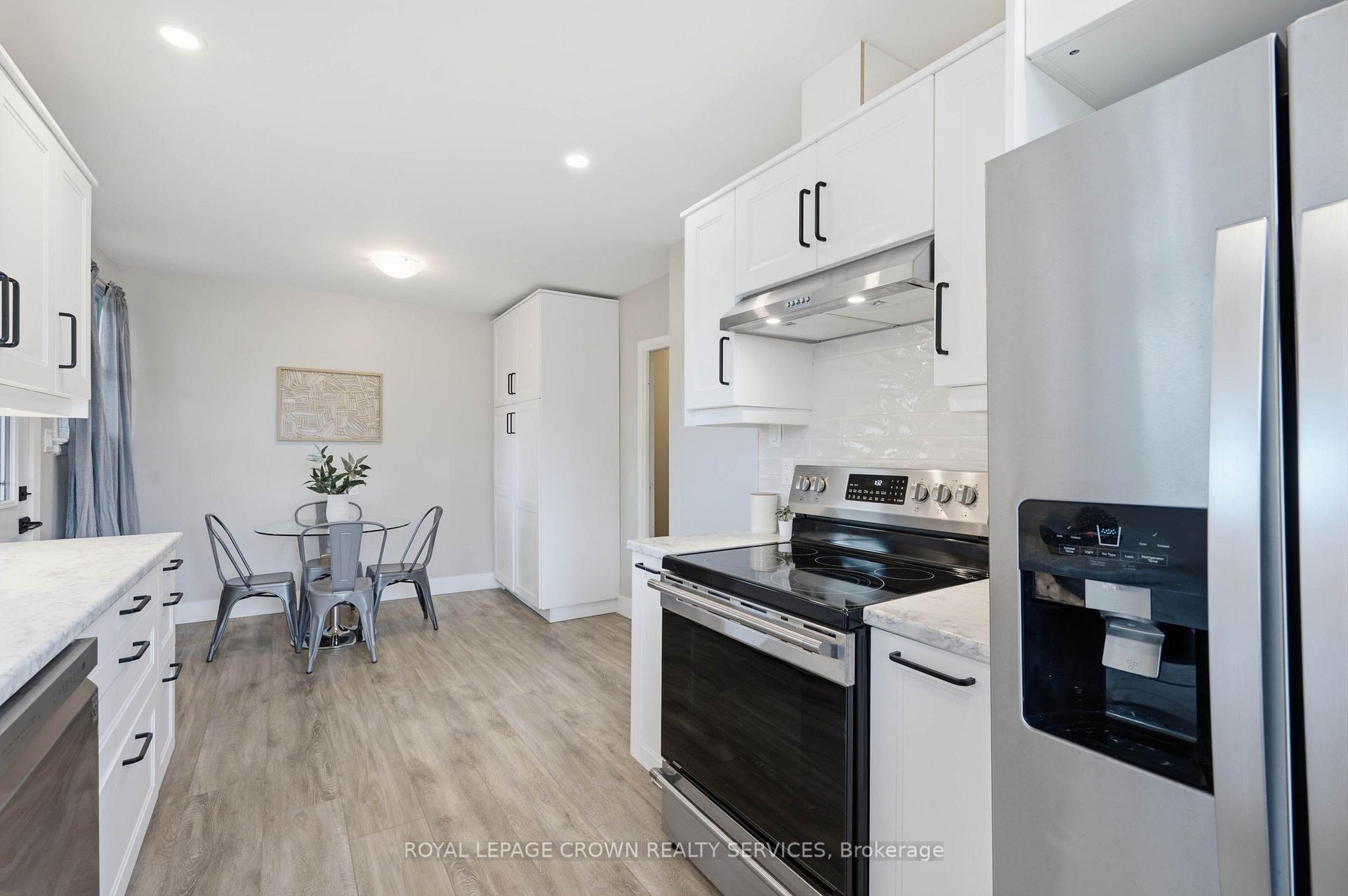 Photo 16 of 25 Morris Street, Guelph, St. Patrick's Ward — HOMEH