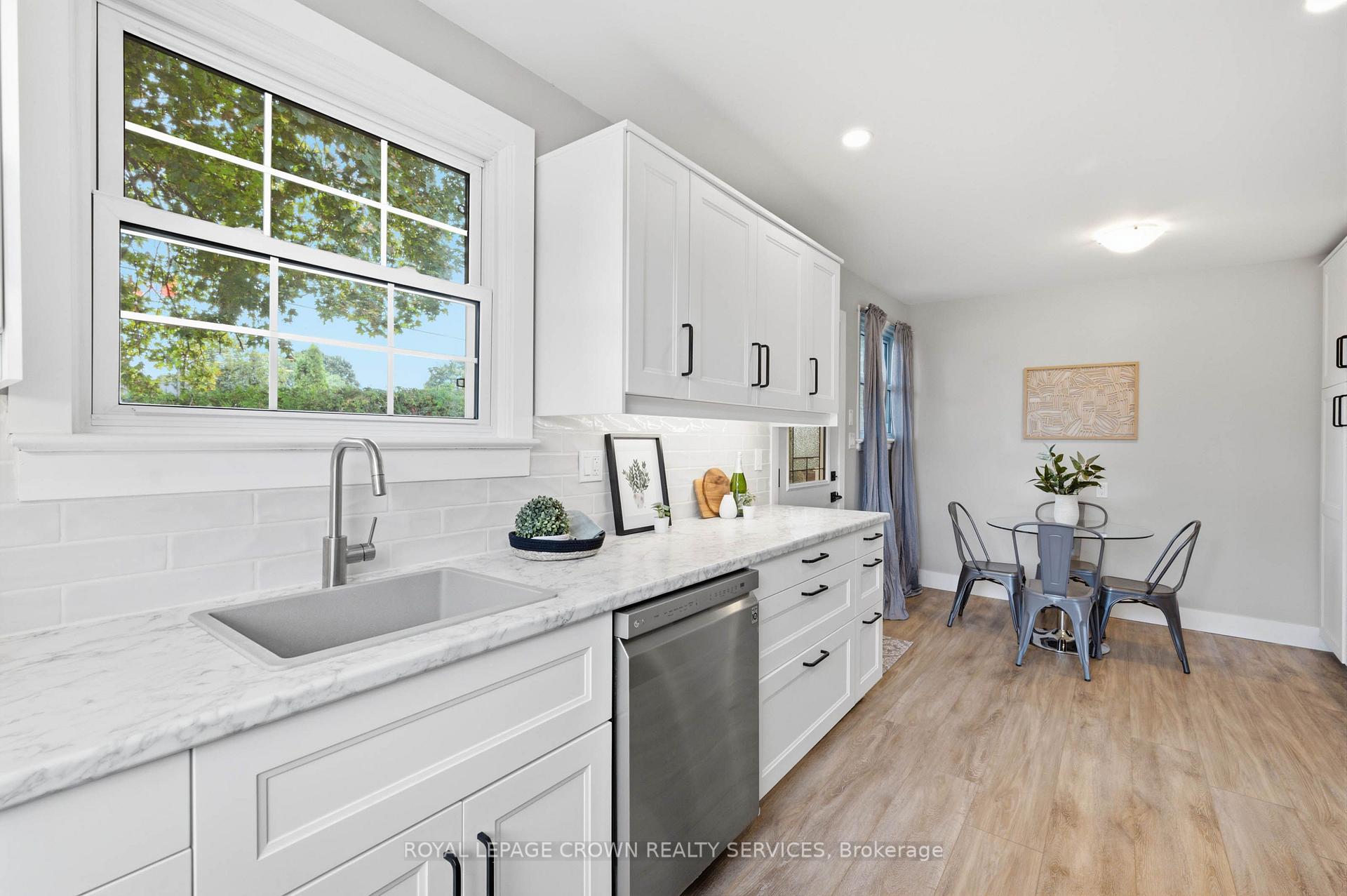 Photo 17 of 25 Morris Street, Guelph, St. Patrick's Ward — HOMEH