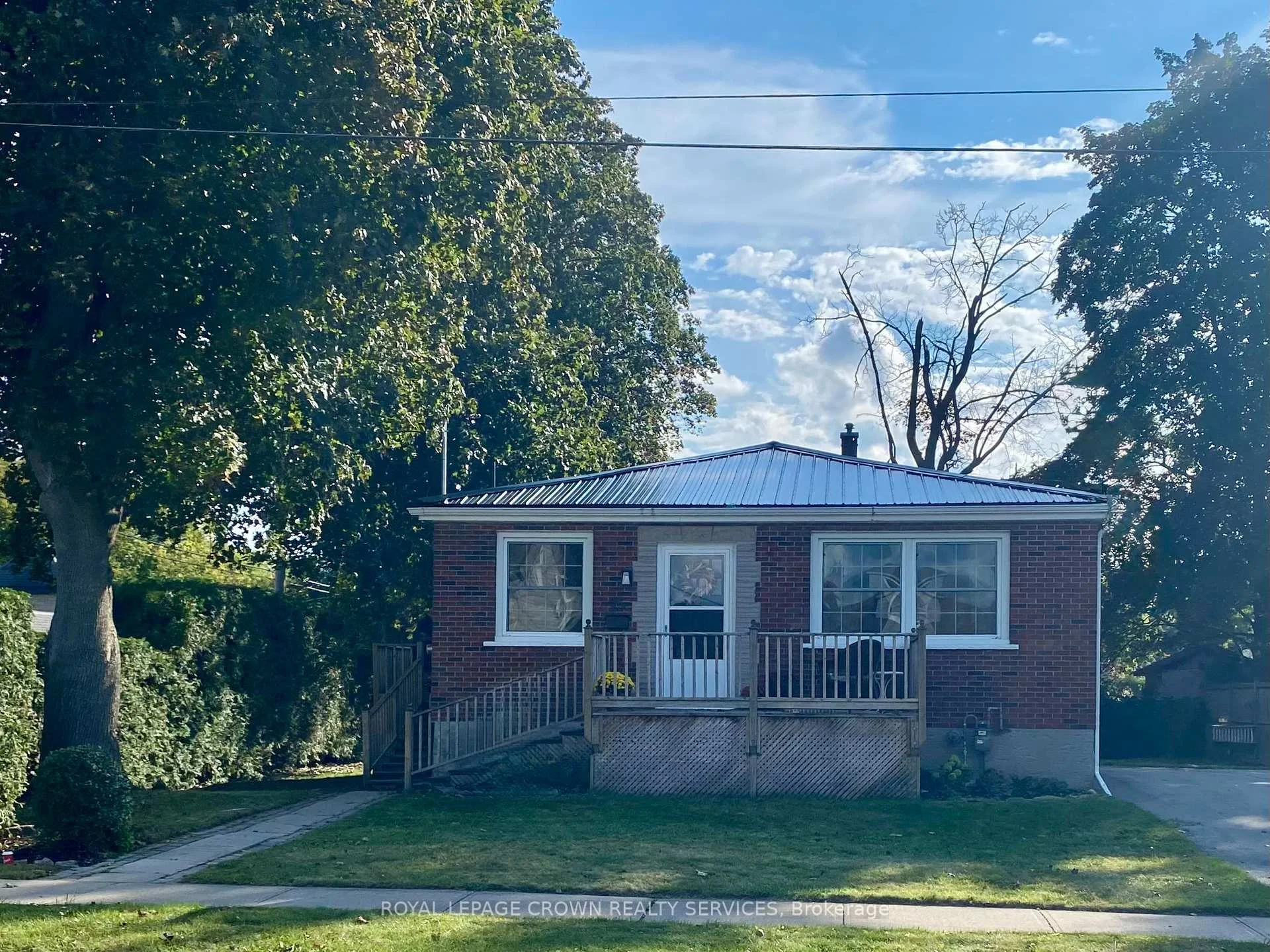 Photo 2 of 25 Morris Street, Guelph, St. Patrick's Ward — HOMEH