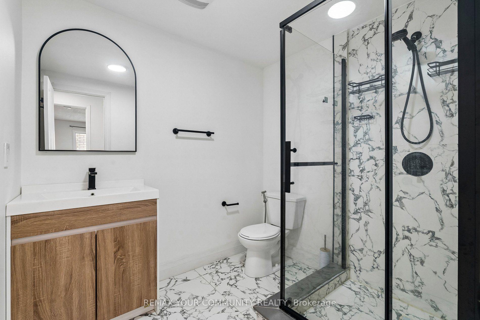 Photo 14 of Unit Main Floor, 84 Irwin Drive, Barrie, Northwest — HOMEH