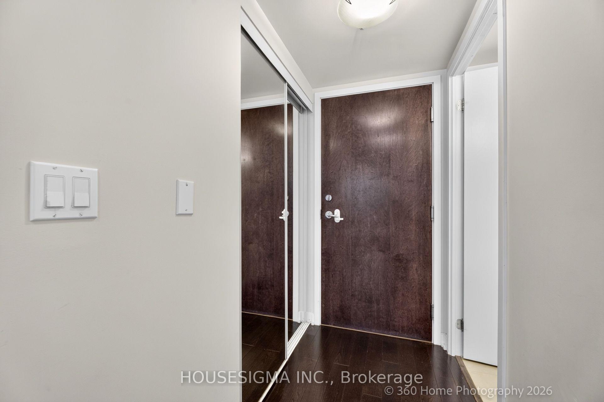 Photo 2 of Unit 1609, 12 Yonge Street, Toronto, Waterfront Communities — HOMEH