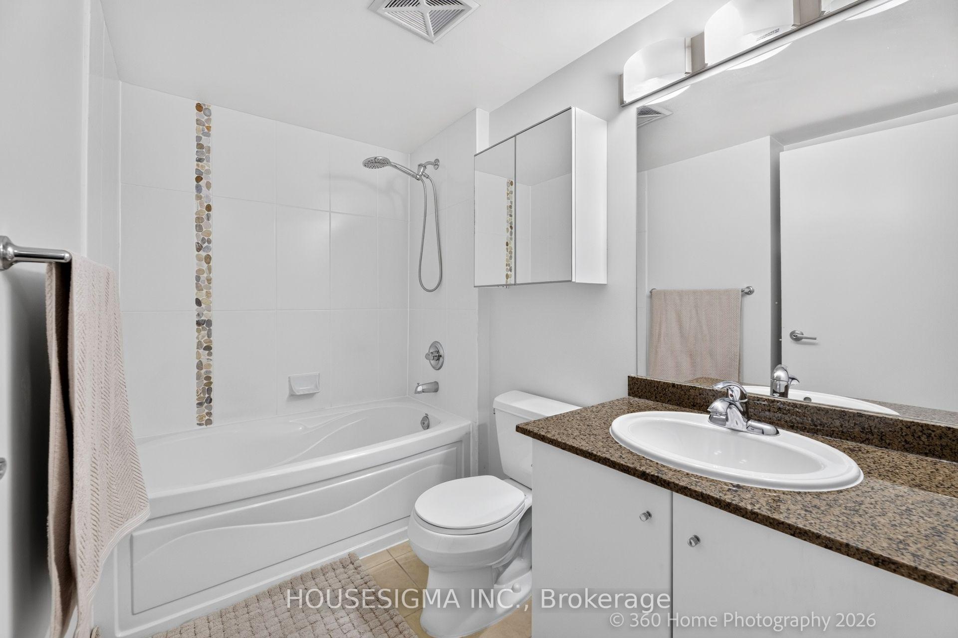 Photo 12 of Unit 1609, 12 Yonge Street, Toronto, Waterfront Communities — HOMEH