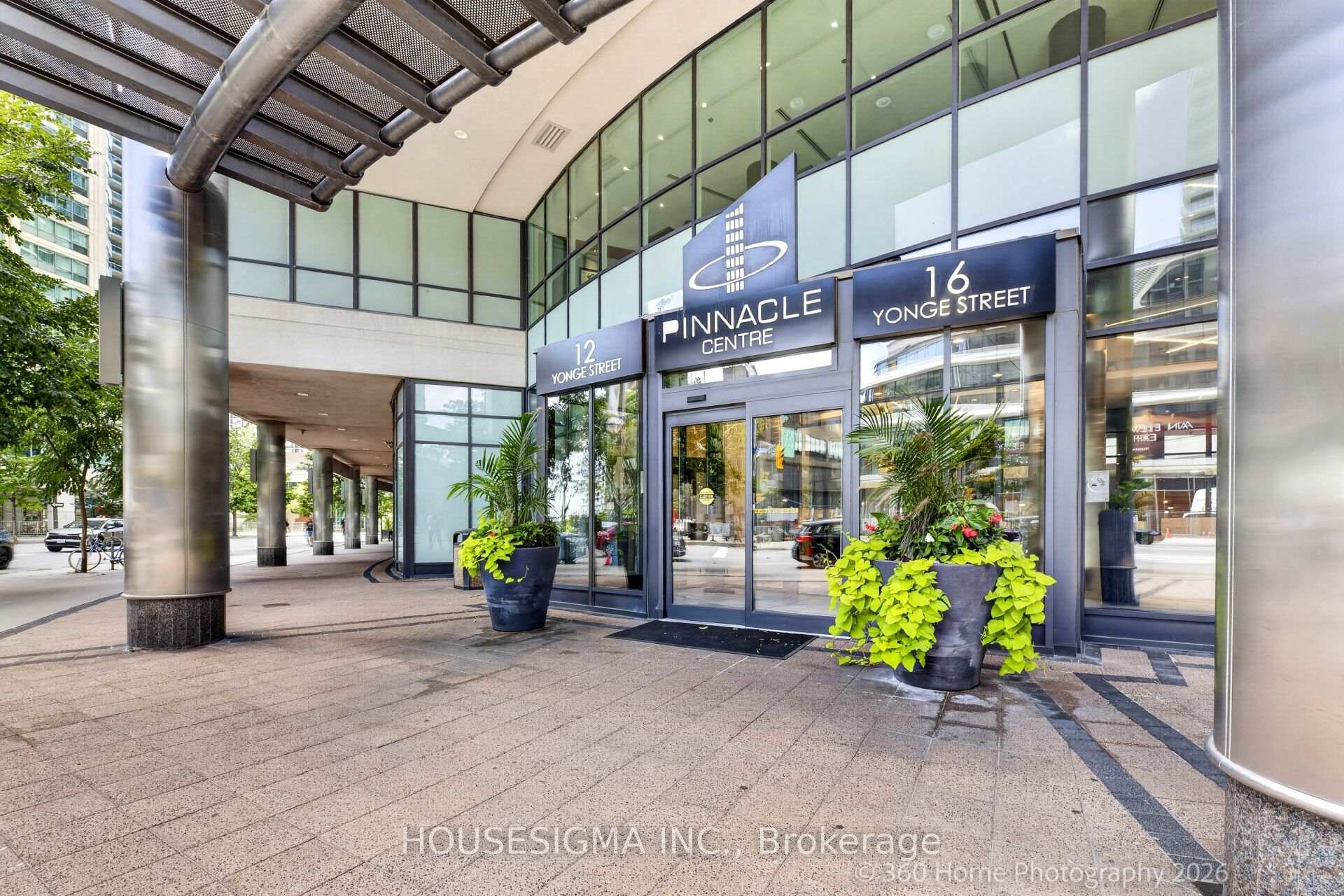 Photo 16 of Unit 1609, 12 Yonge Street, Toronto, Waterfront Communities — HOMEH