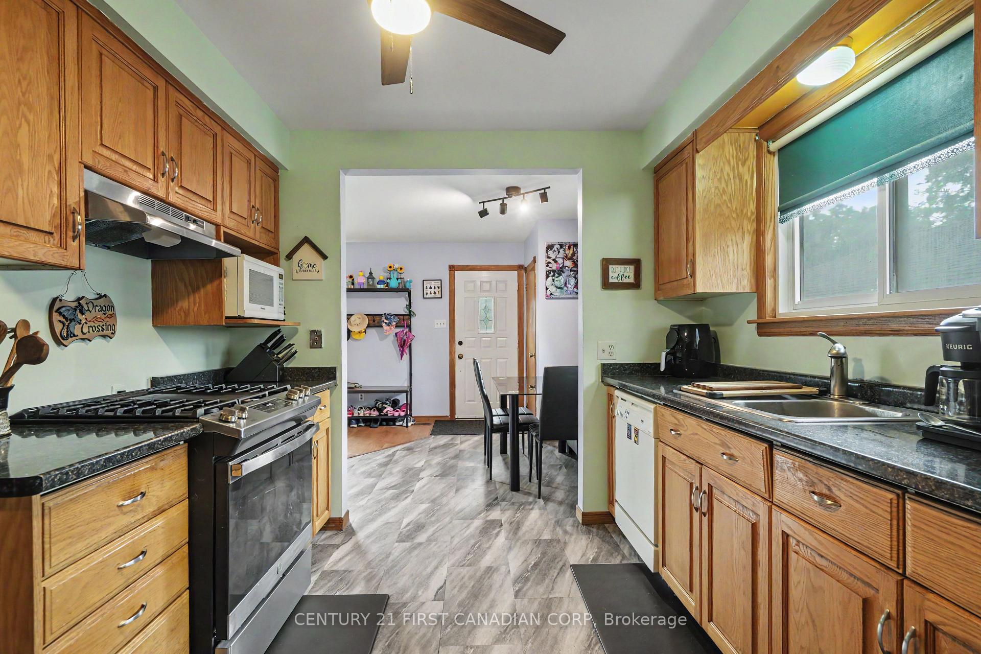 Photo 11 of 44 Dale Drive, Thames Centre, Dorchester — HOMEH