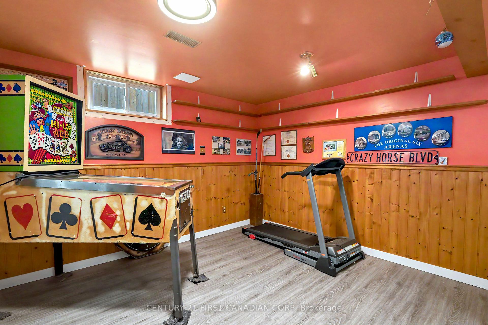 Photo 26 of 44 Dale Drive, Thames Centre, Dorchester — HOMEH